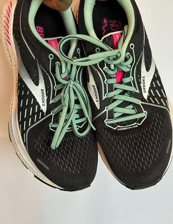 Brooks Brooks Tennis Shoes Size US 8.5 / IT 38.5 - 1 Thumbnail