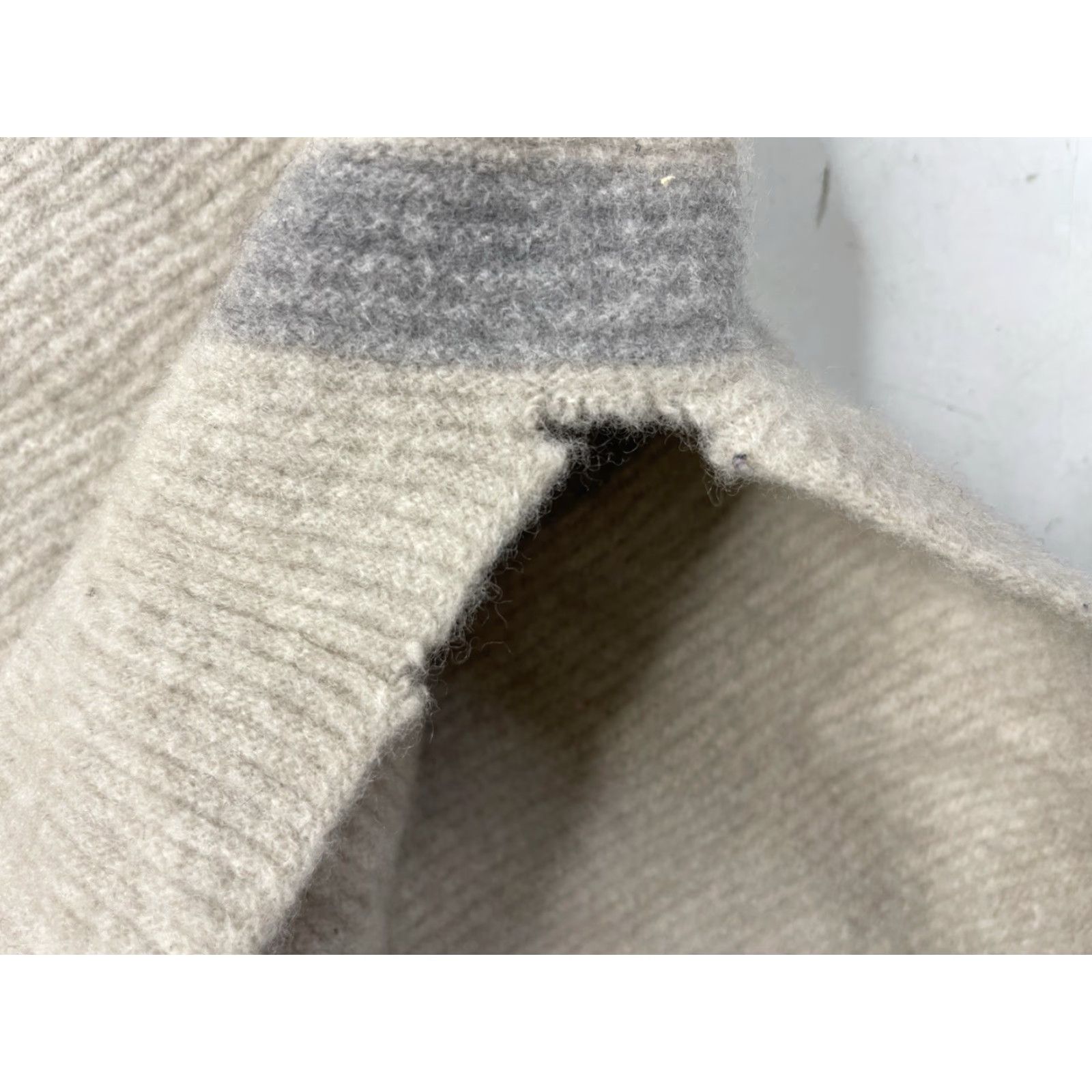 Vintage Celtic & Co Jumper Yoke Detail Tunic 100% Wool Neutral Striped Knit Jumper M Multicoloured Women Winter Vintage No Size M / US 6-8 / IT 42-44 - 5 Thumbnail