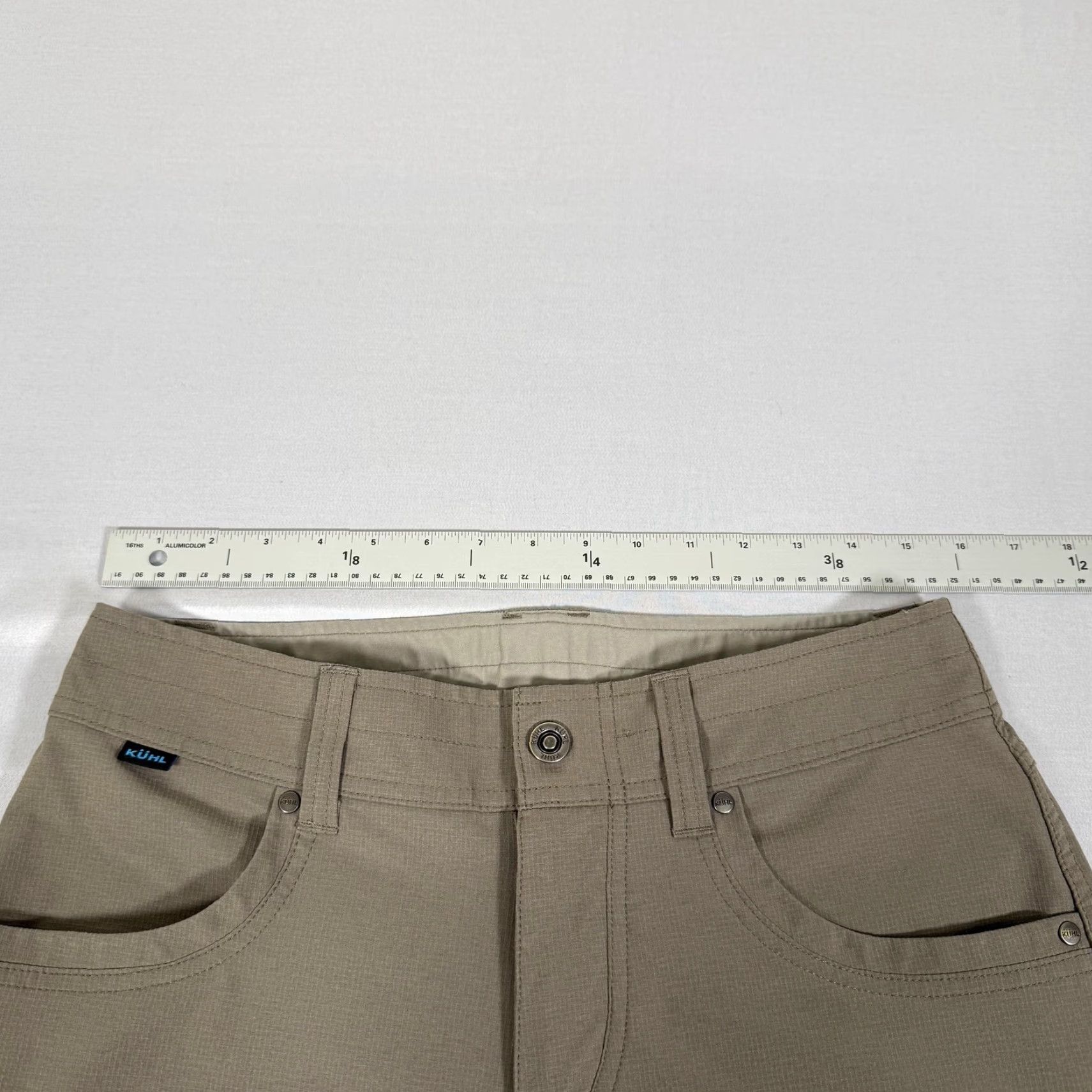 Vintage Kuhl Shorts Mens 30 Tan Cargo Silencr Hiking Trail Zip Pocket Outdoor Stretch Size US 30 / EU 46 - 4 Thumbnail
