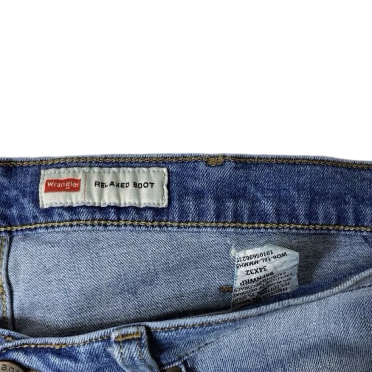 Wrangler Wrangler Relaxed Bootcut Jeans Size 34 x 32 Size US 34 / EU 50 - 4 Thumbnail