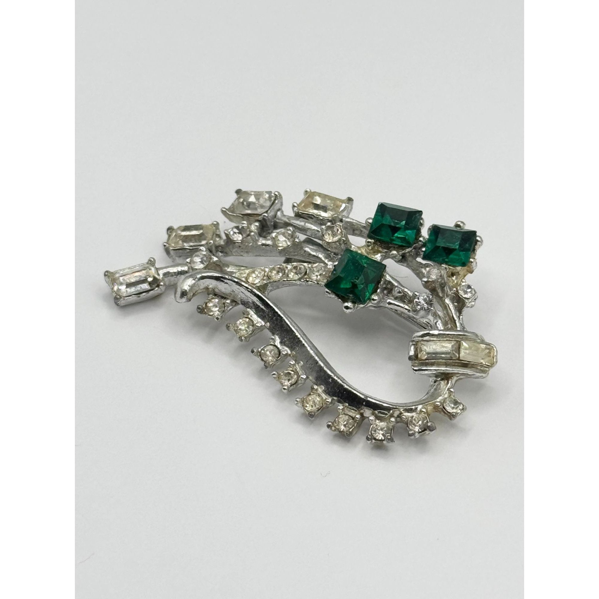 Vintage Vintage green rhinestone brooch pin Size ONE SIZE - 3 Thumbnail