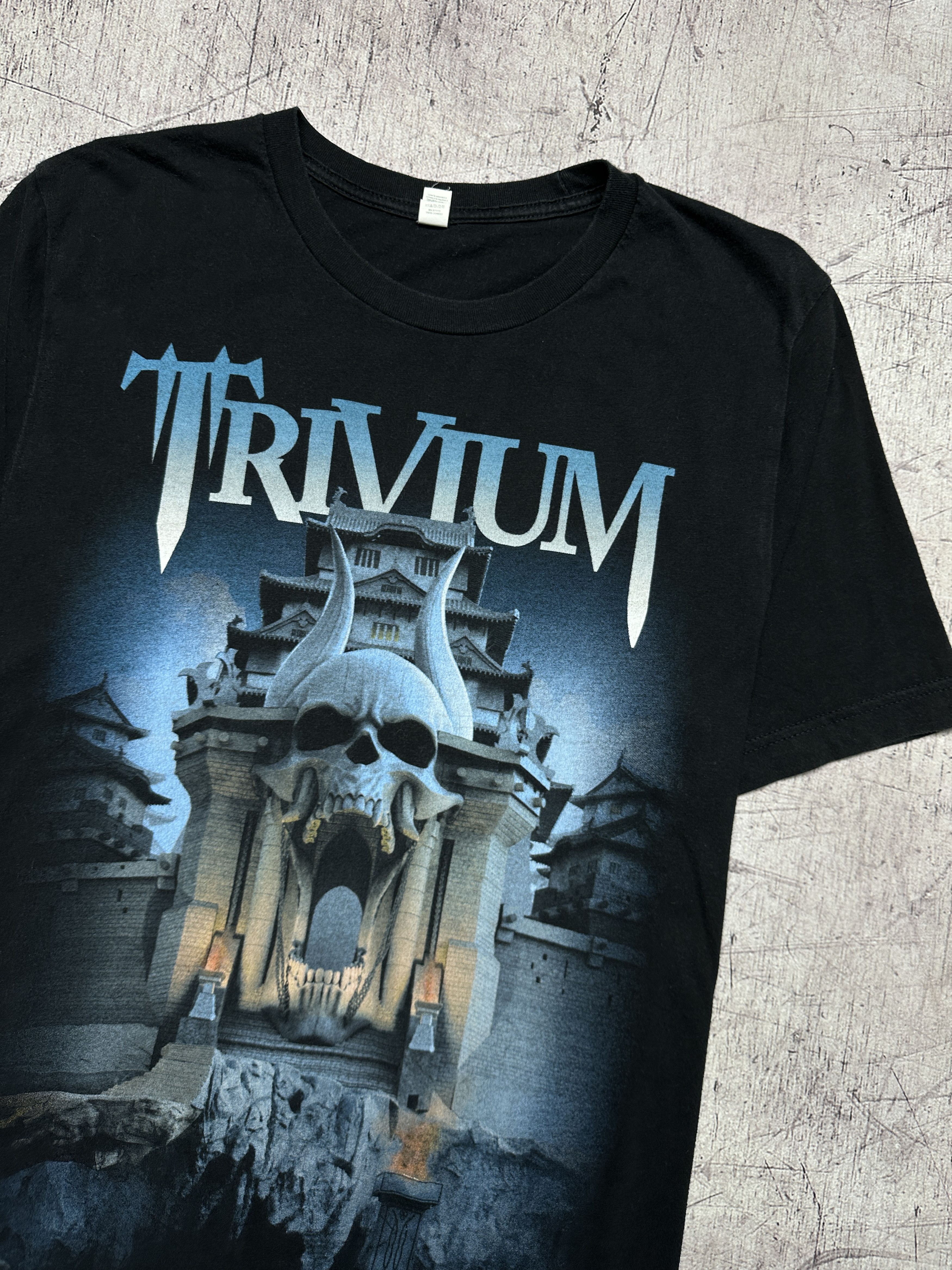 Band Tees Trivium Vintage Mens Rock Band T-Shirt Size US L / EU 52-54 / 3 - 2 Thumbnail