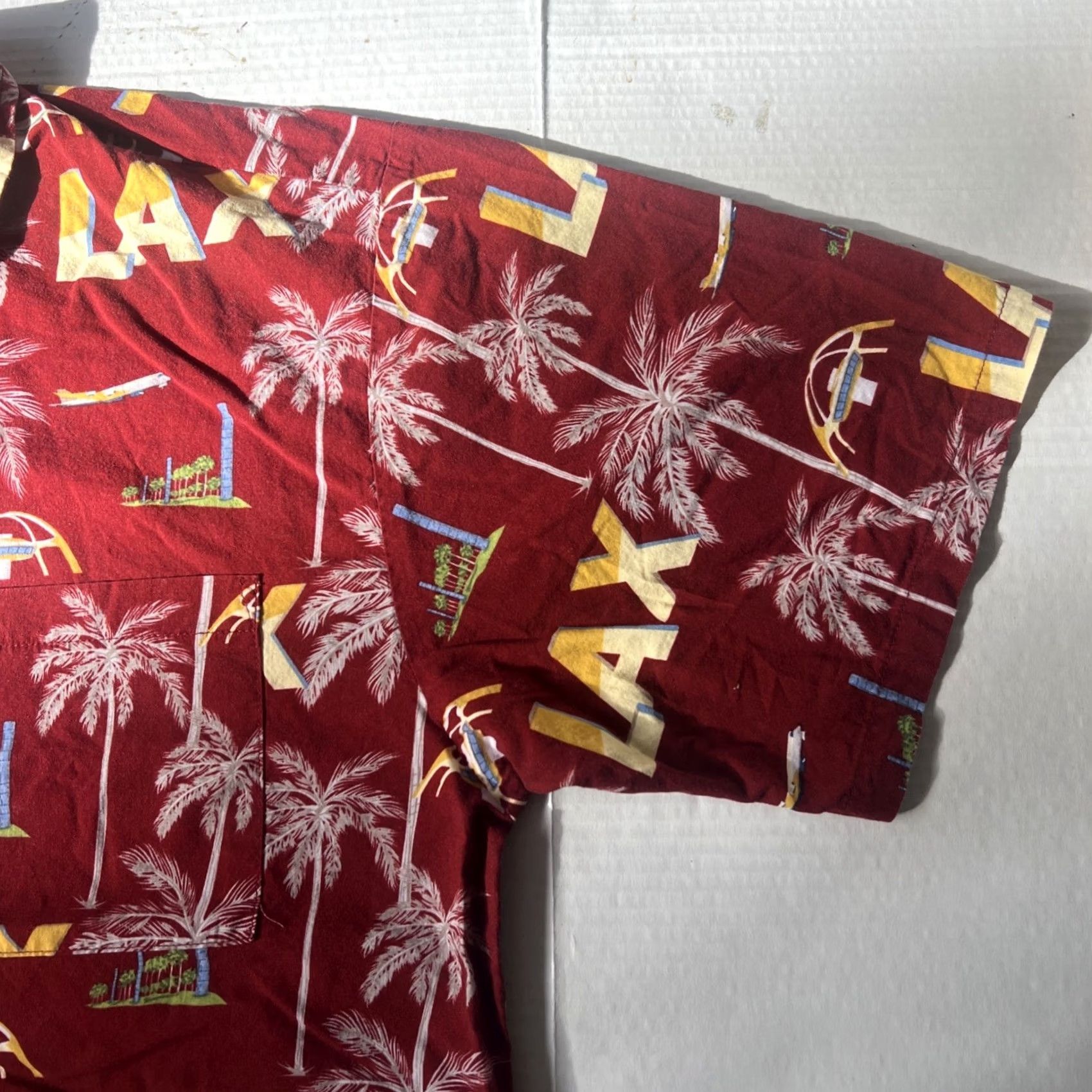 Vintage VINTAGE LAX Hawaiian Aloha Pocket Shirt 2XL JFF Uniforms Men Red Short Sleeve Button-Up Graphic Print Pocketed Collared Shirt Size US XXL / EU 58 / 5 - 3 Thumbnail