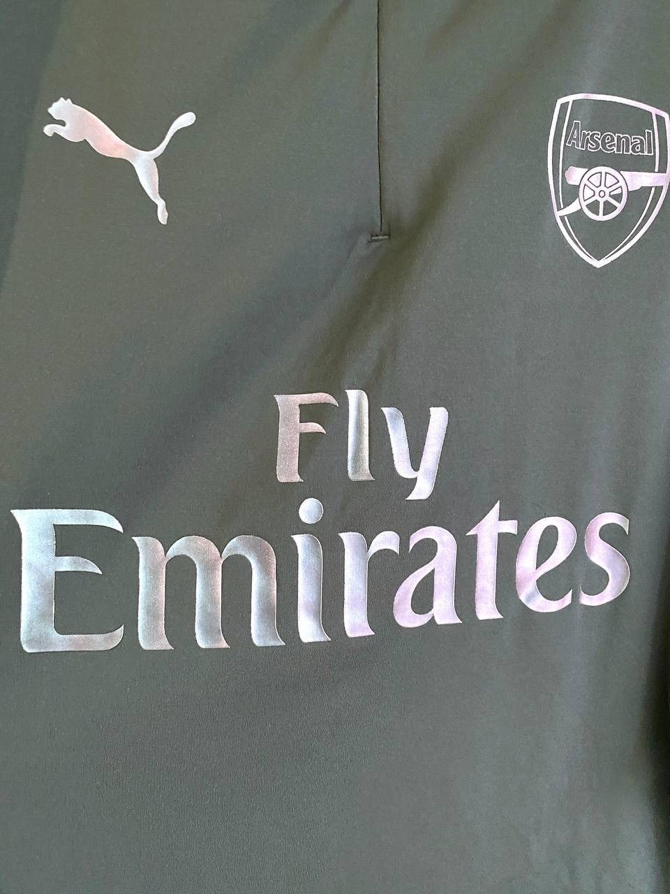 Puma FC Arsenal London 2018/19 Soccer Training Long Sleeve Size L Size US L / EU 52-54 / 3 - 6 Thumbnail