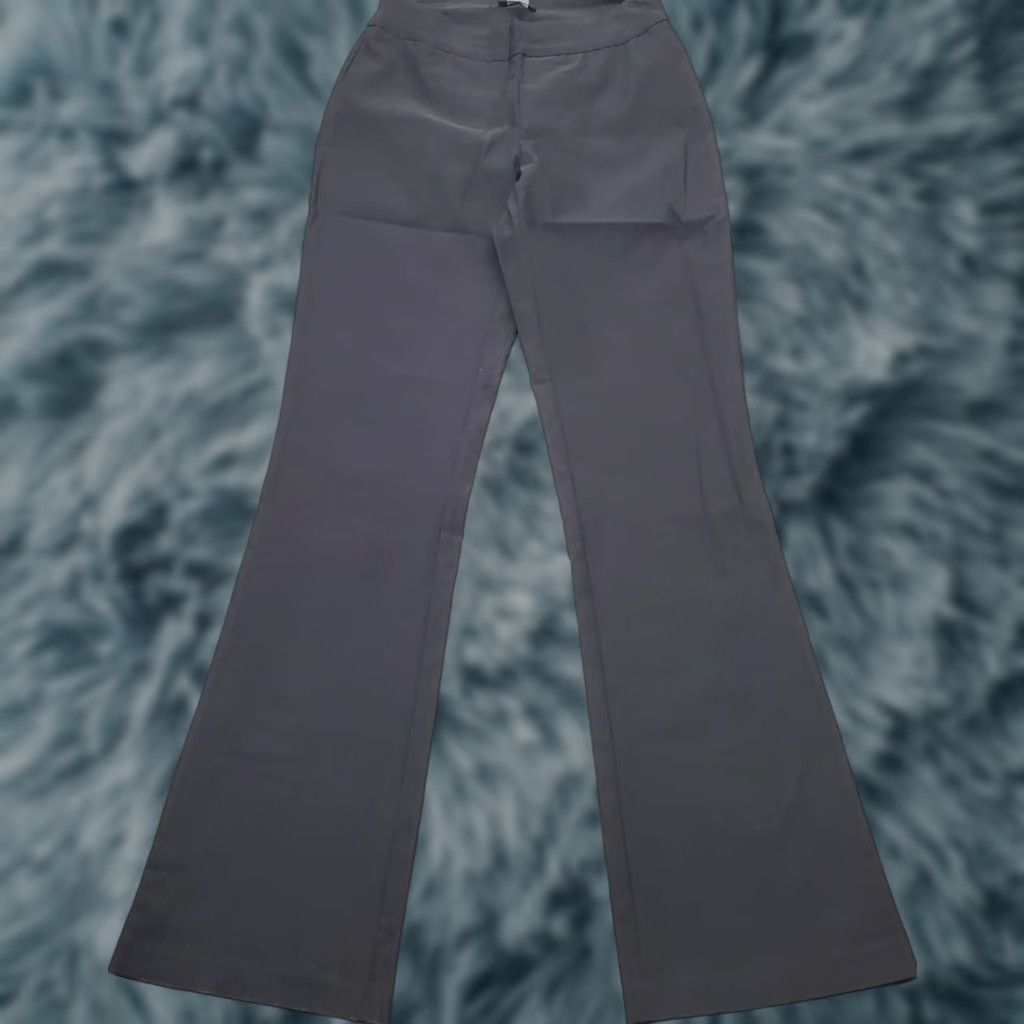Venus Venus Womens Small Black Regular Fit Ankle Pant Flared Leg Pull On Size 28" / US 6 / IT 42 - 1 Thumbnail