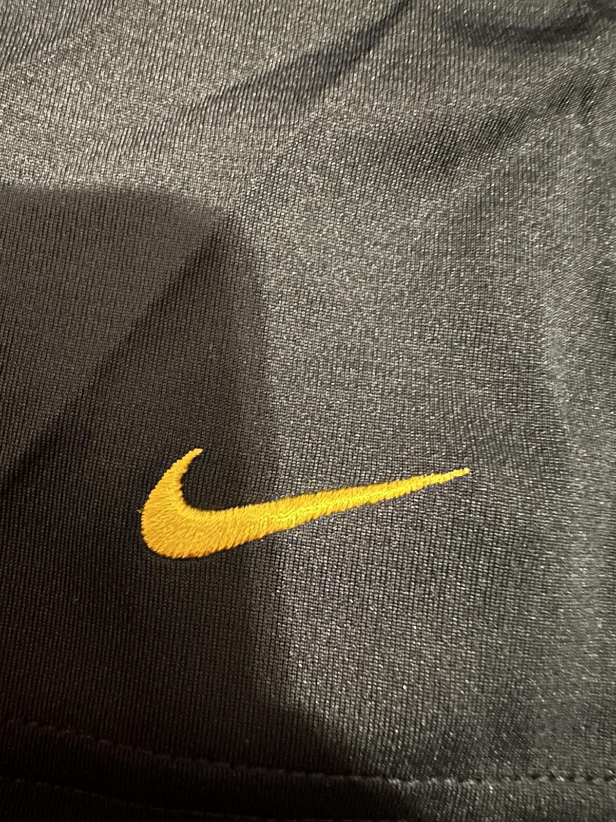 Nike Nike Men’s Michigan Wolverines Cutter & Buck Advantage Eco Tri-Blend Pique Polo Size US L / EU 52-54 / 3 - 3 Thumbnail