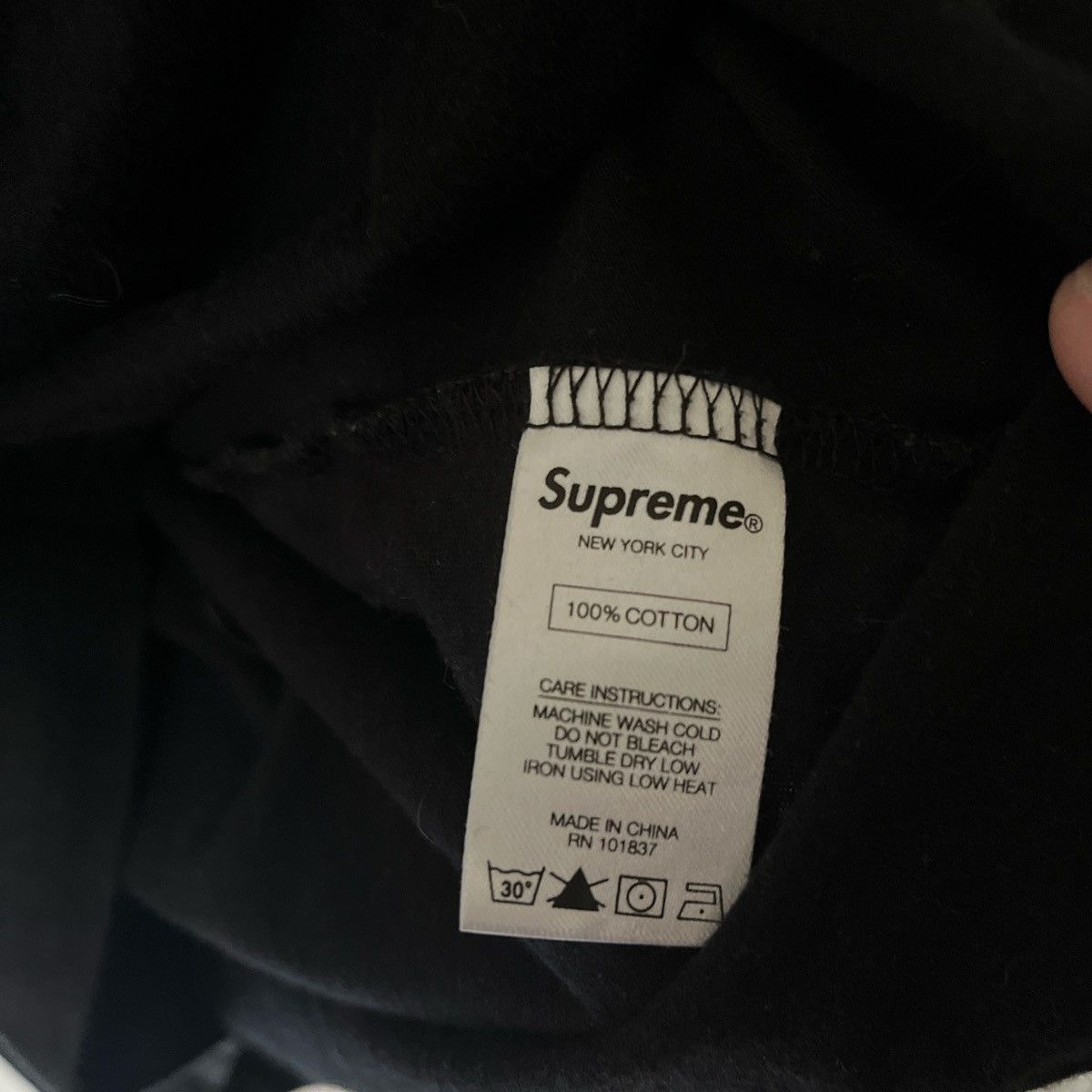 Supreme Gonz logo ringer top Size US M / EU 48-50 / 2 - 4 Thumbnail