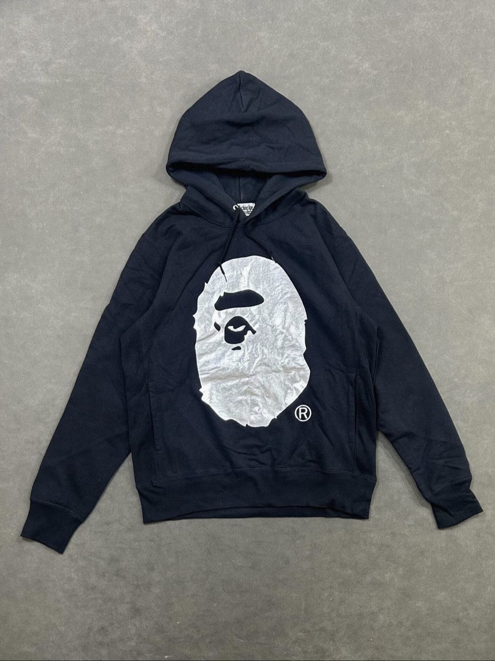 Bape A Bathing Ape Logo Graphic Hoodie Size L Size US L / EU 52-54 / 3 - 1 Thumbnail