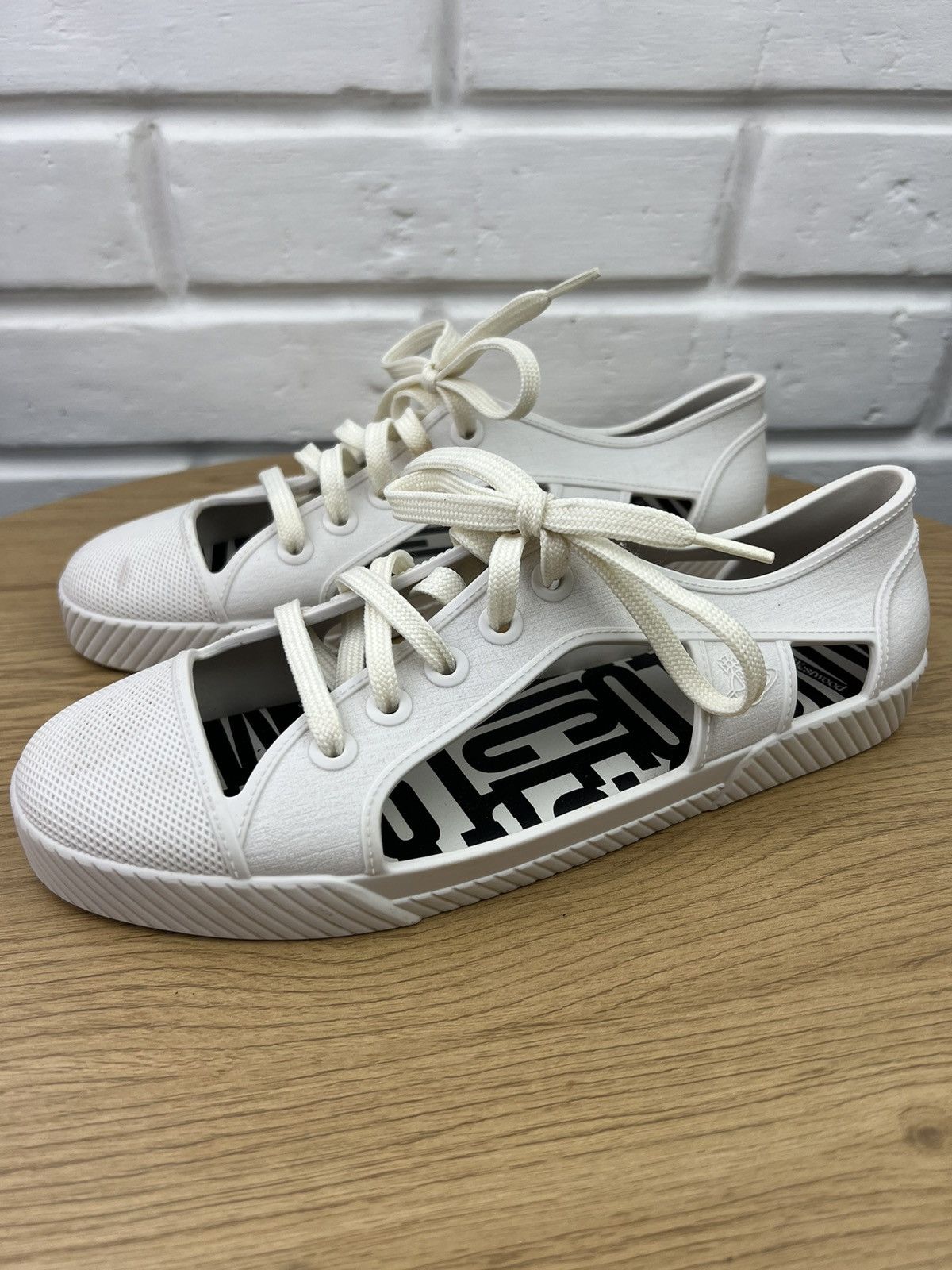 VIVIENNE WESTWOOD×MELISSA Sneakers Open Anglomania Brighton