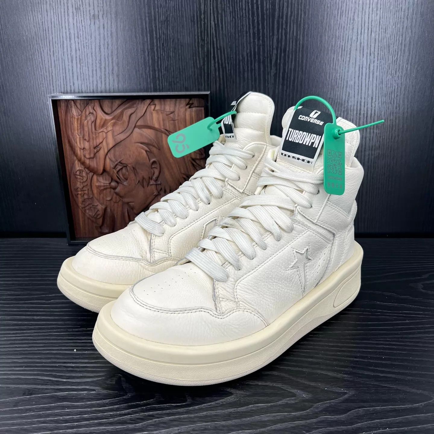 Converse Converse Ivory 44 Mint w/ Box Size US 11 / EU 44 - 1 Thumbnail