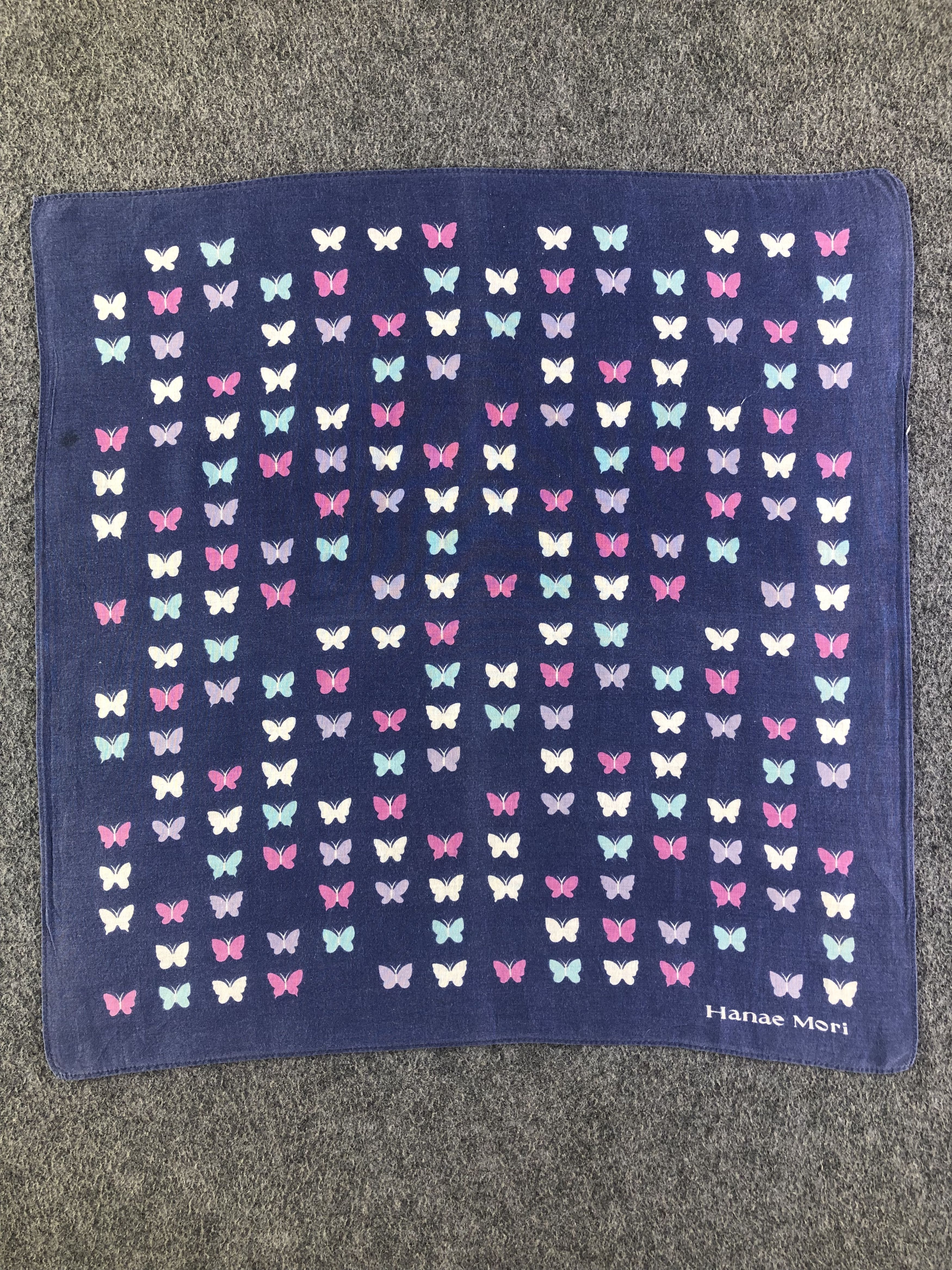 Hanae Mori Hanae Mori Handkerchief / Bandana / Neckerchief C451 Size ONE SIZE - 3 Thumbnail