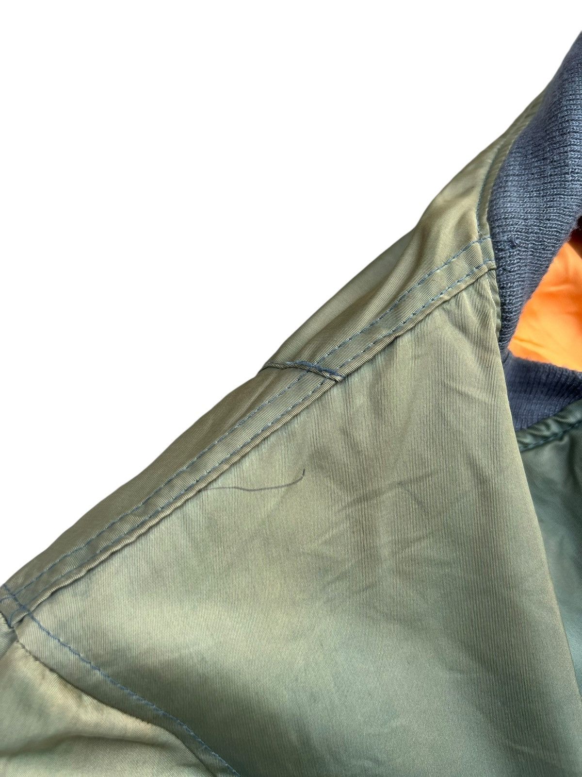 Avirex Vintage Avirex Sun Faded Olive Green MA-1 USAF Flight Jacket Size US S / EU 44-46 / 1 - 9 Thumbnail
