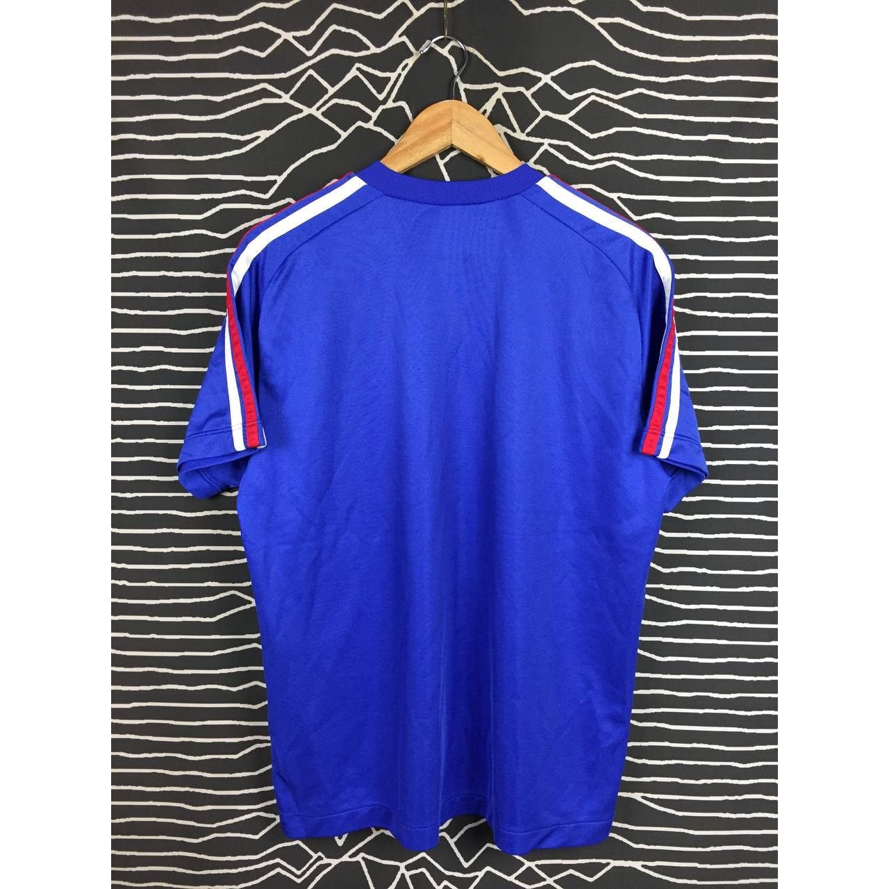 Adidas × Vintage Vtg 90s Adidas Descente Three Stripes Made In Japan Jersey Size US M / EU 48-50 / 2 - 10 Thumbnail
