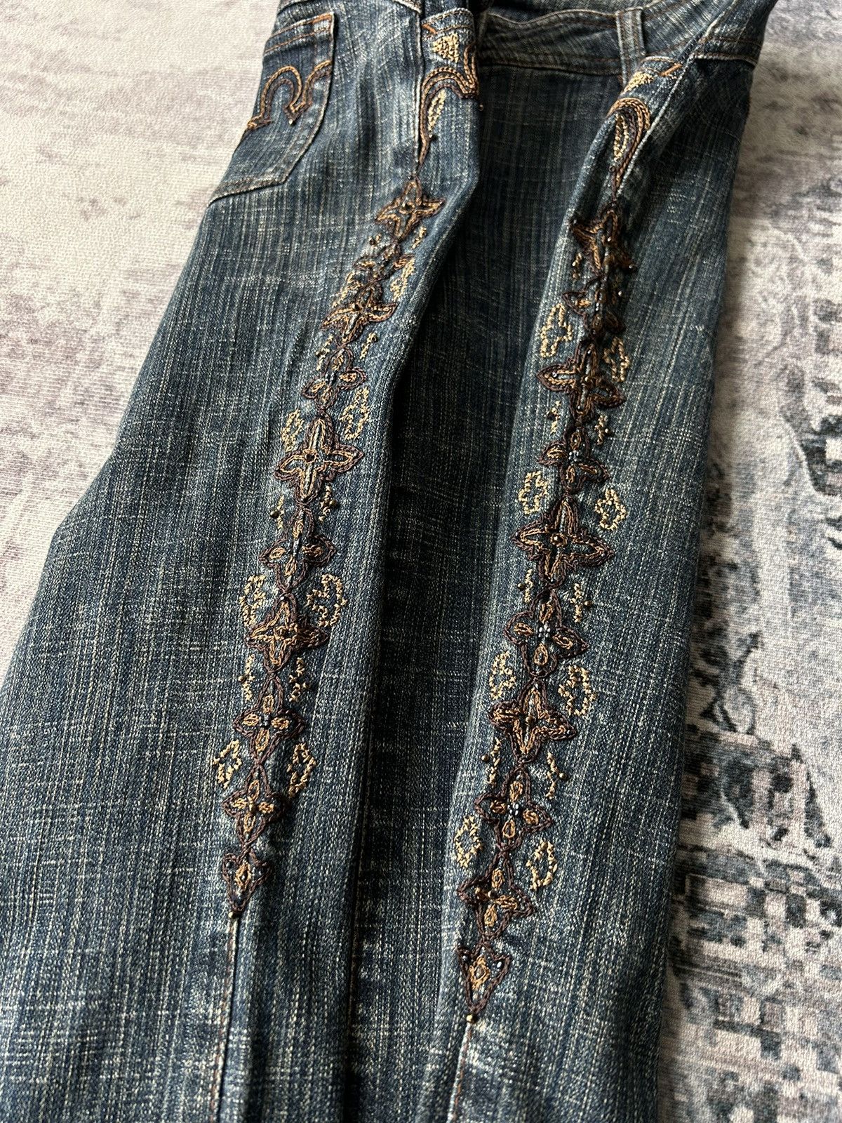 If Six Was Nine Flower Embroidery Flared Jeans Size US 28 / EU 44 - 1 Thumbnail