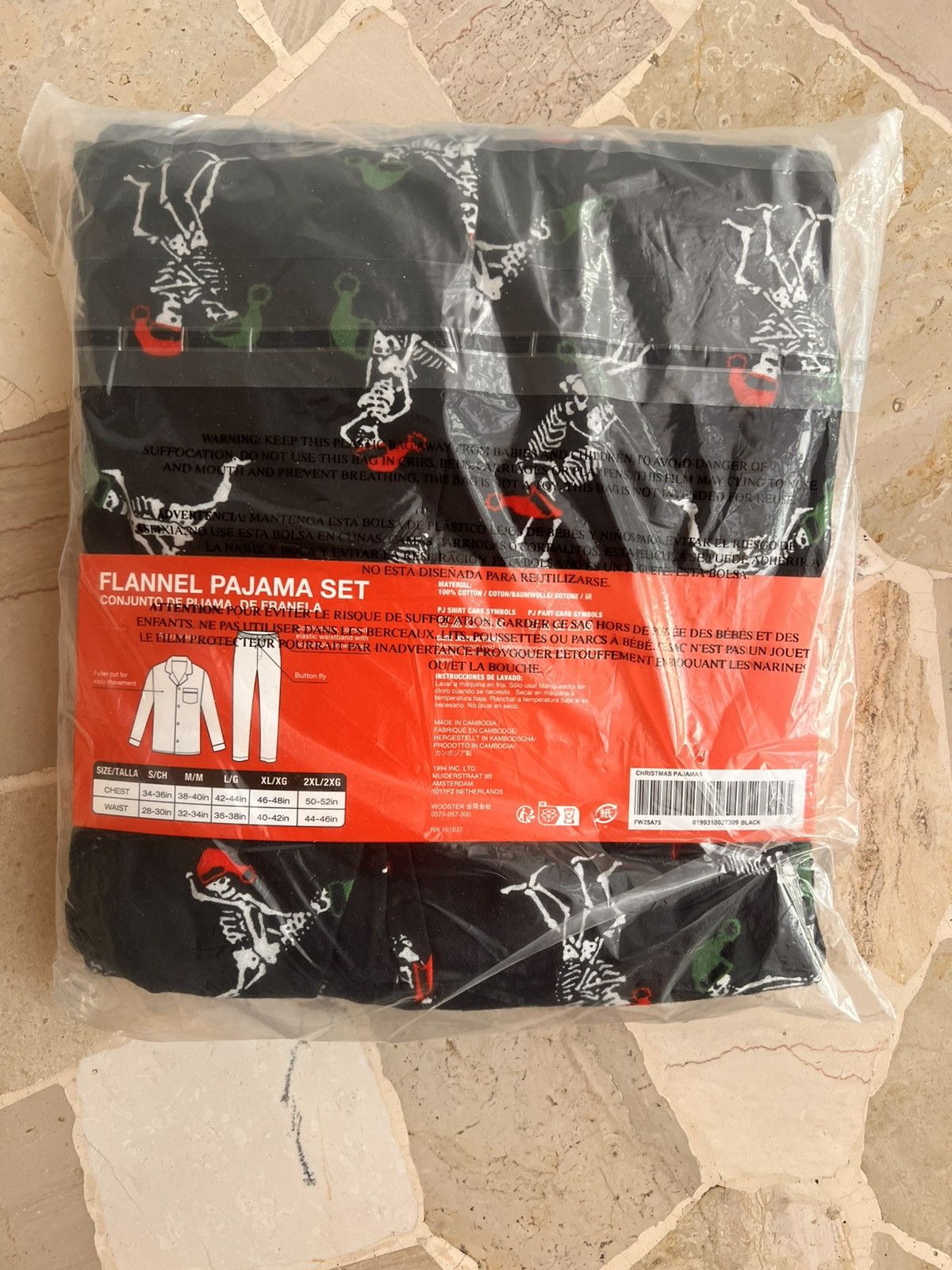 Supreme L - Supreme Holiday Pajama Set Black FW25 flannel shirt pant Size ONE SIZE - 6 Thumbnail
