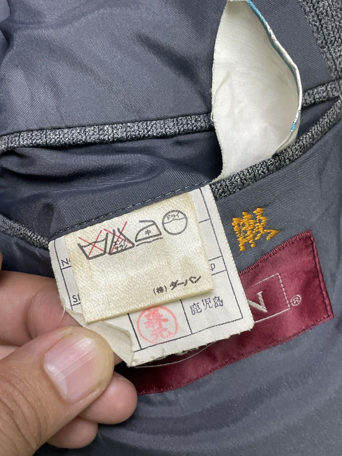 Japanese Brand × Vintage Durban Silk Wool Blazer (48) Size US S / EU 44-46 / 1 - 7 Thumbnail