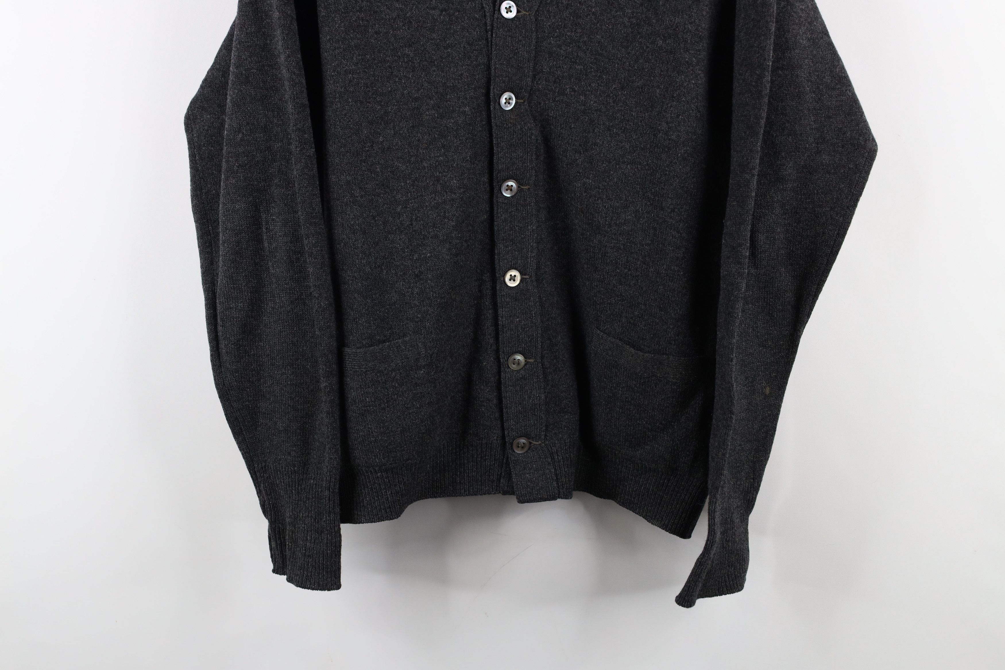 Vintage Vintage 40s 50s Rockabilly Lambswool Cardigan Sweater Gray Size US L / EU 52-54 / 3 - 3 Thumbnail