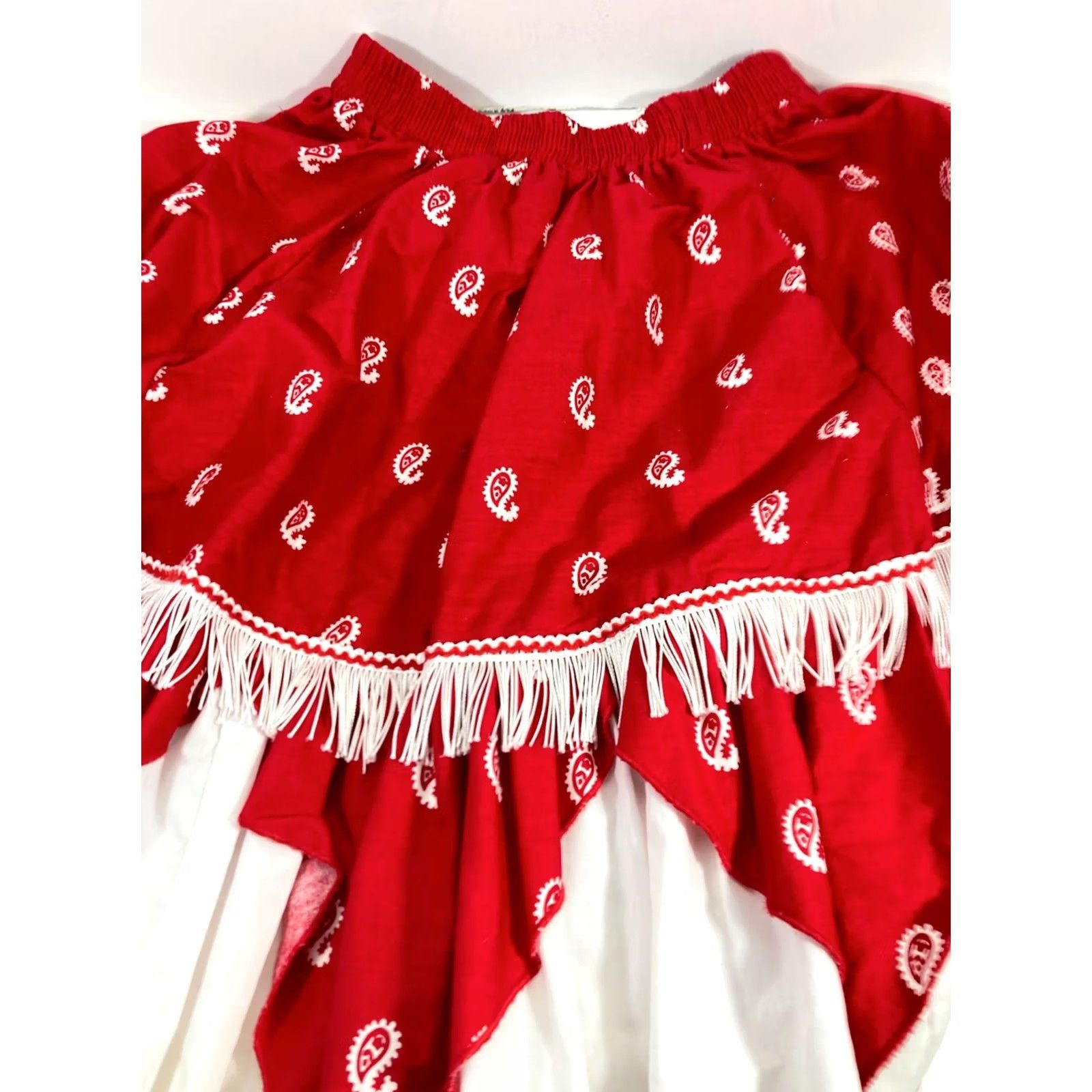 Vintage Jancy Fashions Bandana Mini Skirt Womens S Red White Elastic Waist Fringe Hem Skirt Short Classic Vintage No Size 28" / US 6 / IT 42 - 3 Thumbnail