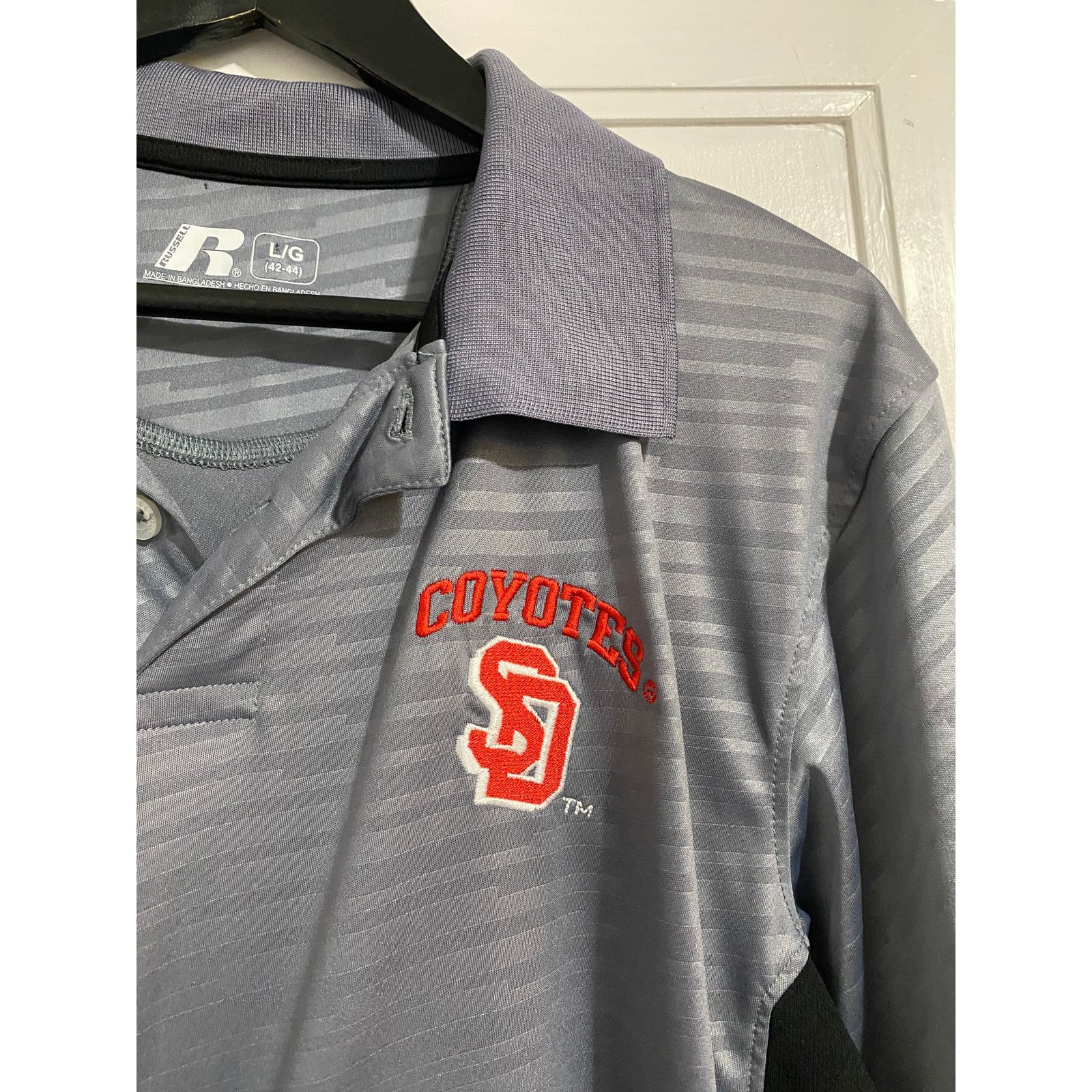 Russell Athletic University of South Dakota Coyotes Polo Shirt Men's Size L Size US L / EU 52-54 / 3 - 2 Thumbnail