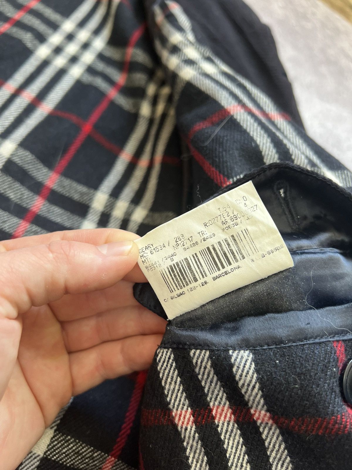 Burberry Vintage Burberry Wool Coat Jacket Navy Blue Men's Size US L / EU 52-54 / 3 - 15 Thumbnail