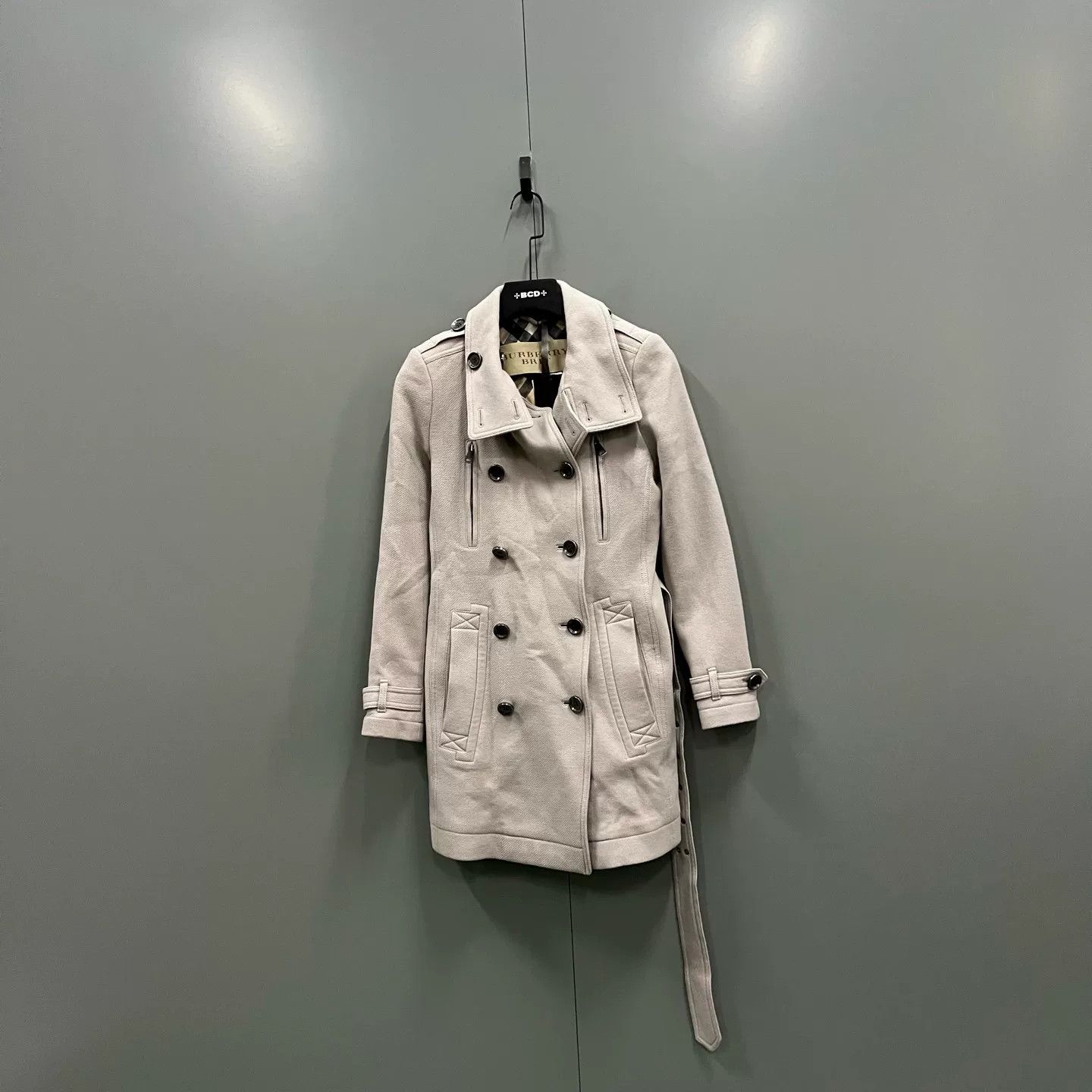 Burberry Burberry Classic Double-Breasted Coat Size US XS / EU 42 / 0 - 1 Thumbnail