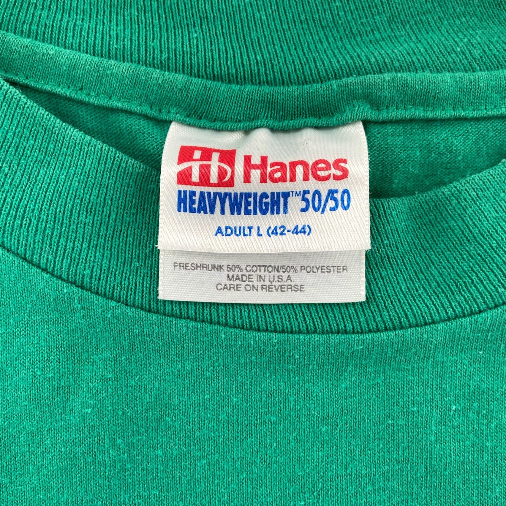 Hanes VINTAGE Hanes Christmas Shirt Adult Large Green Stitch Single Stitch Crew Neck T-Shirt Men Christmas 90s Friends Decorative Logo Regular Fit Size US L / EU 52-54 / 3 - 7 Thumbnail