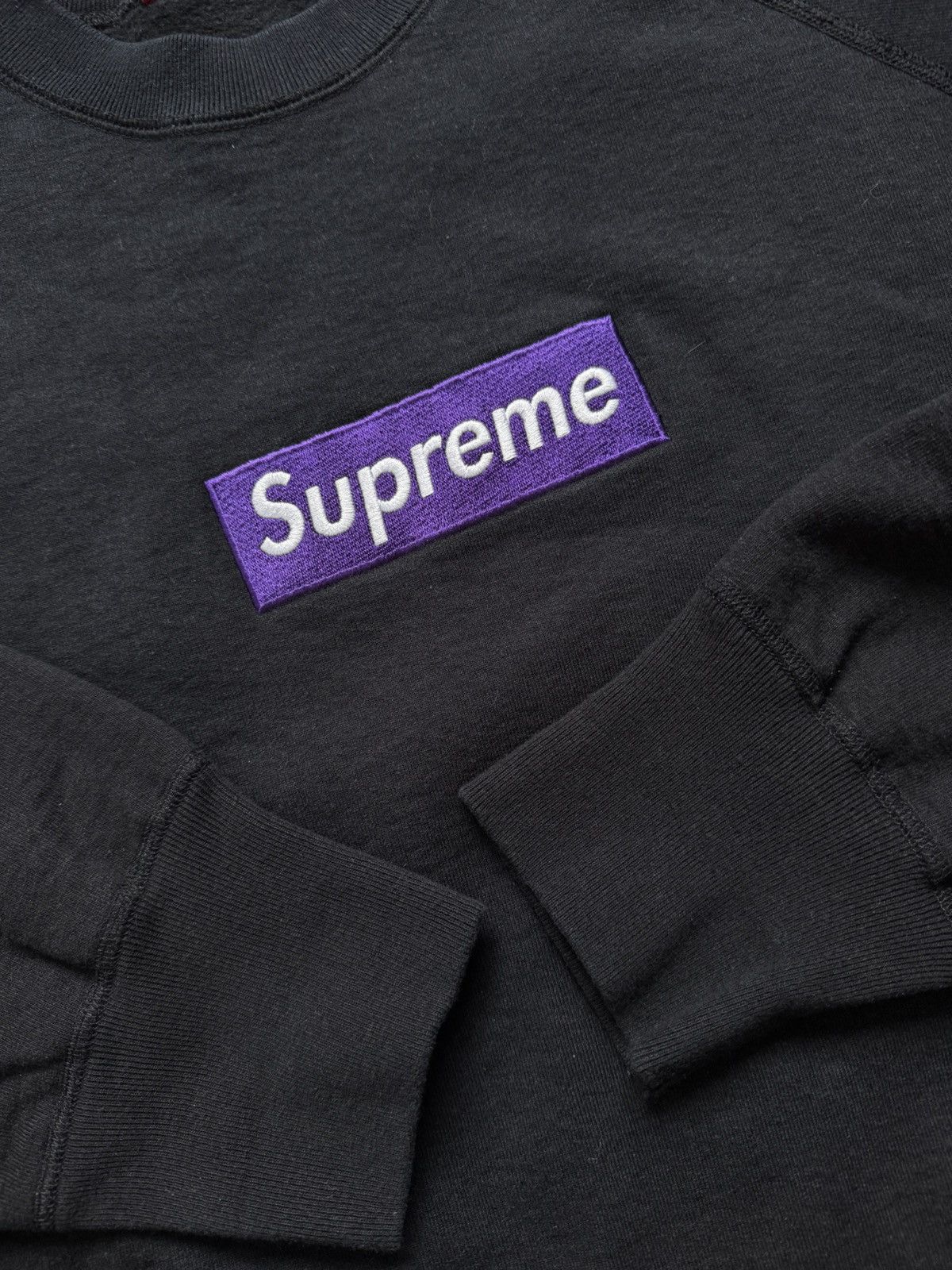 Supreme Supreme Purple on Black Box Logo Crewneck Size US XXL / EU 58 / 5 - 3 Thumbnail