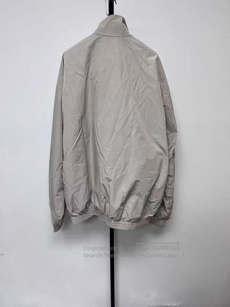 Balenciaga Balenciaga Solid Color Stand Collar Single Breasted Long S Size US M / EU 48-50 / 2 - 2 Thumbnail