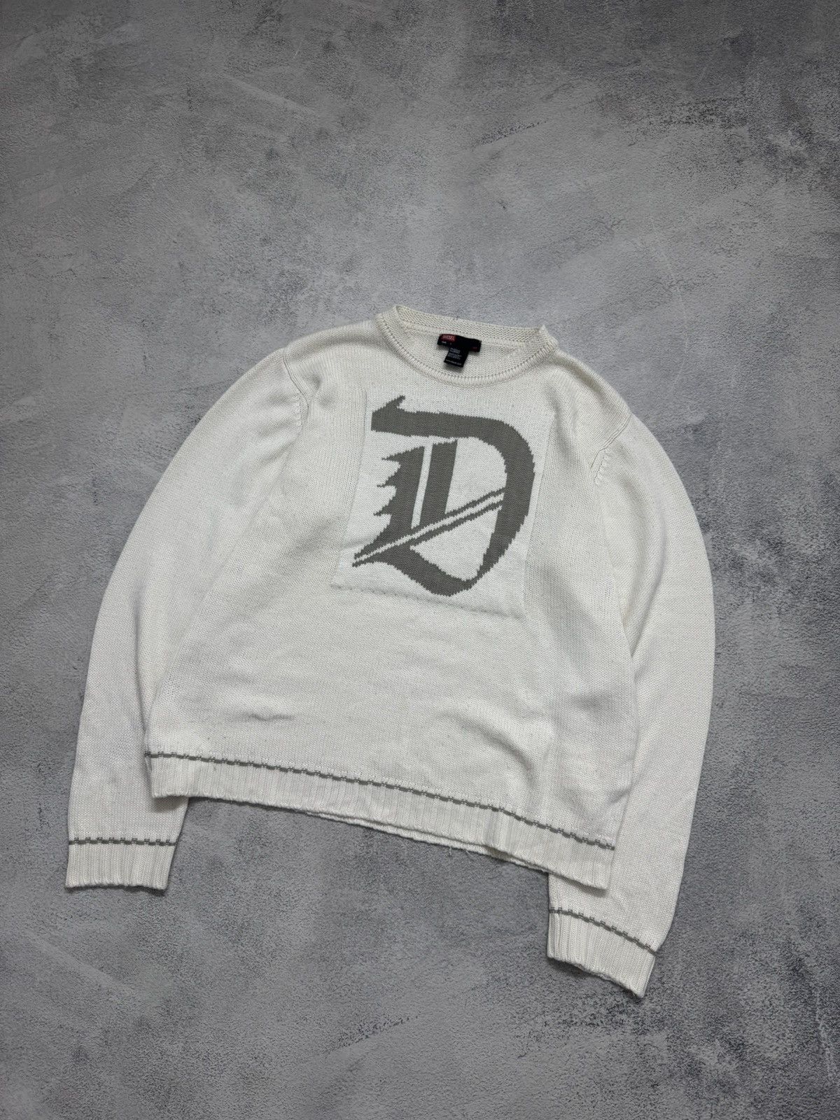 Diesel Vintage Y2k Diesel Center Logo Knited Sweater Size US L / EU 52-54 / 3 - 5 Thumbnail