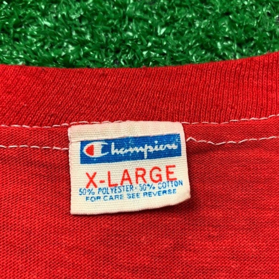 Nike VINTAGE Nike T-Shirt USA 70s 80s 90s Bar XL Red Crew Neck Short Sleeve Graphic Tee Men Size US XL / EU 56 / 4 - 5 Thumbnail