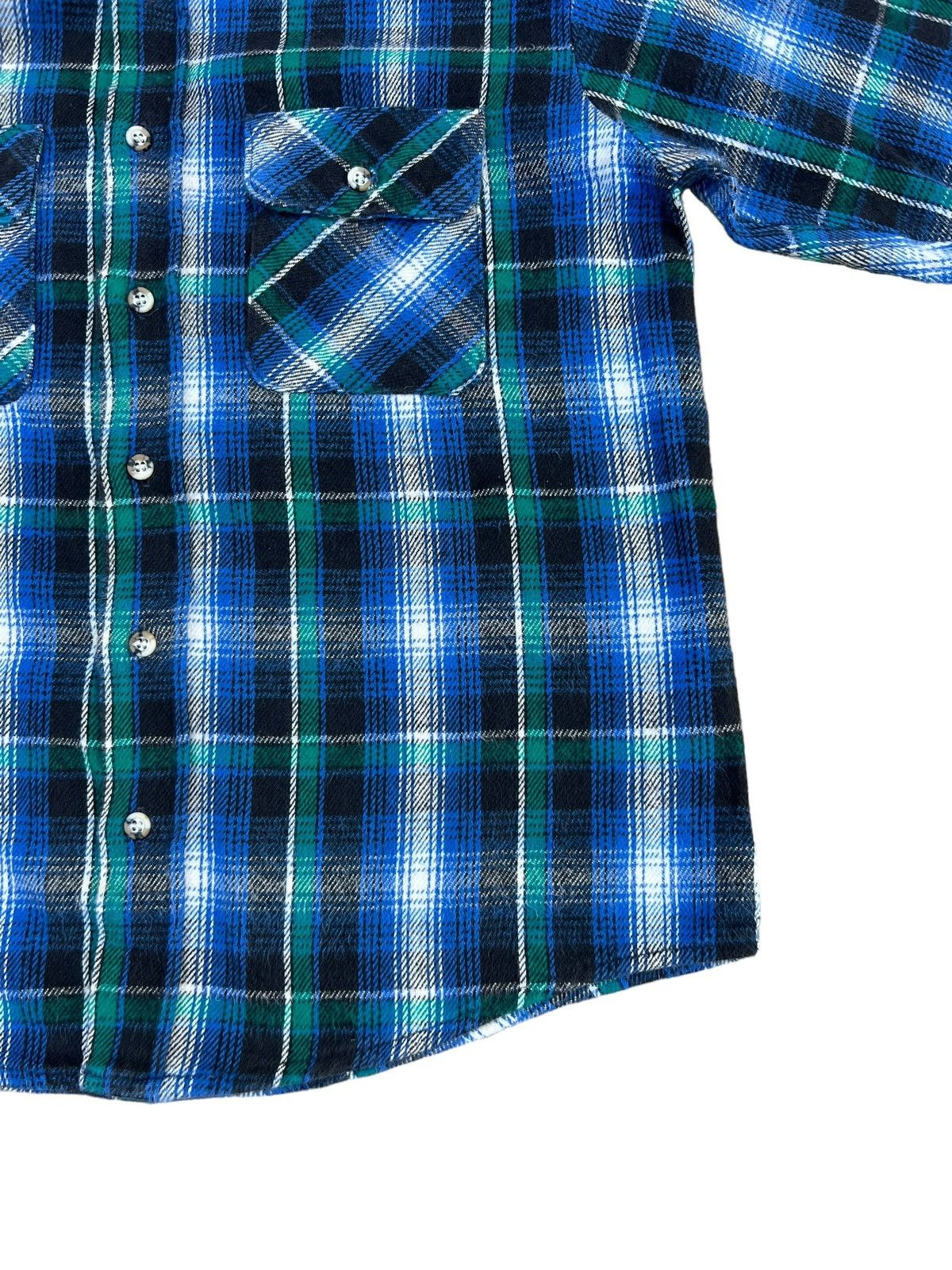 Flannel Vintage 1994 Levi’s Alaska Outdoor Plaid Flannel Shirt Size US M / EU 48-50 / 2 - 8 Thumbnail