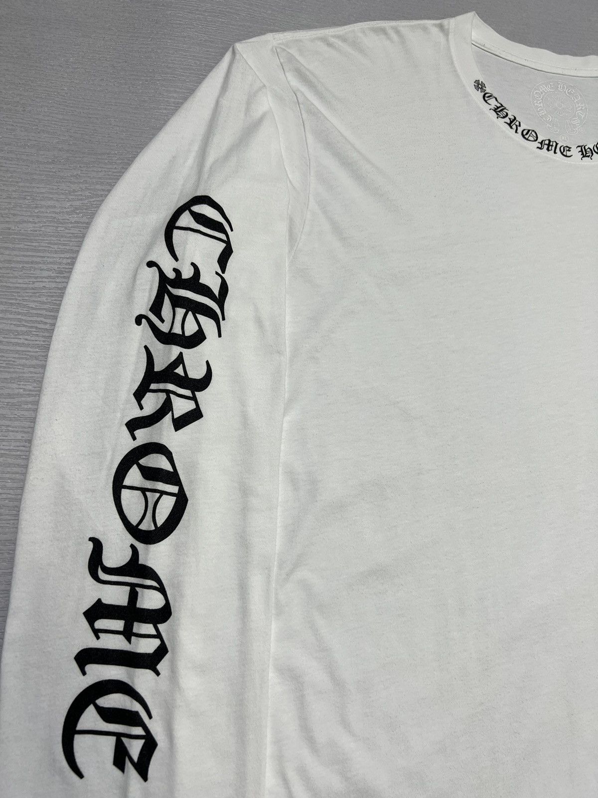 Chrome Hearts Chrome Hearts - Neck Script Logo Pocket L/S Shirt Size US XL / EU 56 / 4 - 6 Thumbnail
