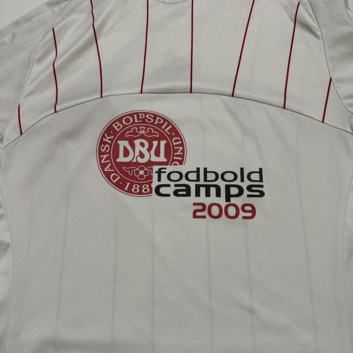 Adidas × Vintage Adidas Denmark 2008/10 DBU Away Football Soccer Jersey Size US S / EU 44-46 / 1 - 10 Thumbnail