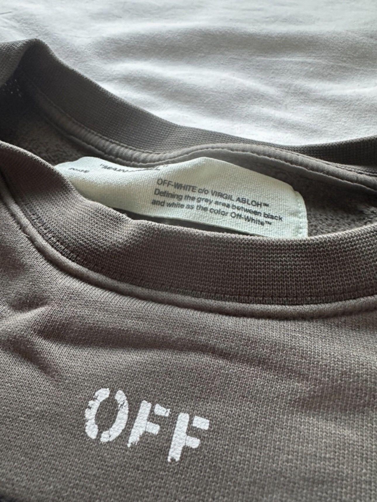 Off-White Off-White cropped sweatshirt in size S. Size S / US 4 / IT 40 - 3 Thumbnail