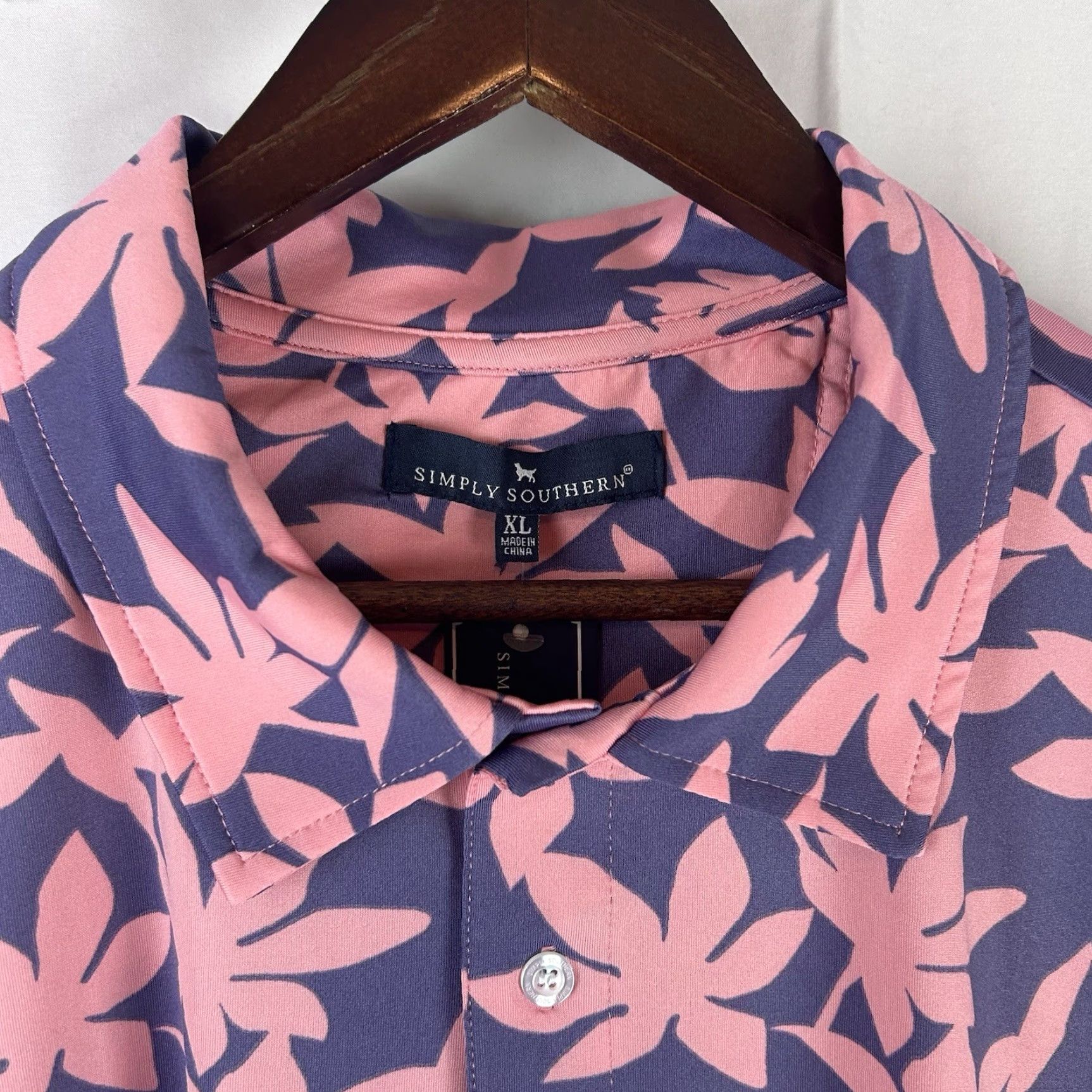 Vintage Simply Southern Polo Shirt Mens XL Purple Pink Floral Print Performance Stretch Shirt Mens XL Purple Pink Floral Print Size US XL / EU 56 / 4 - 3 Thumbnail