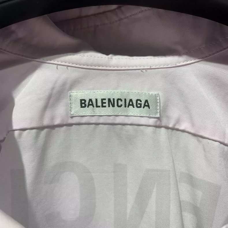 Balenciaga Balenciaga size 34 White shirt with logo on back shirt 250 Size US M / EU 48-50 / 2 - 2 Thumbnail
