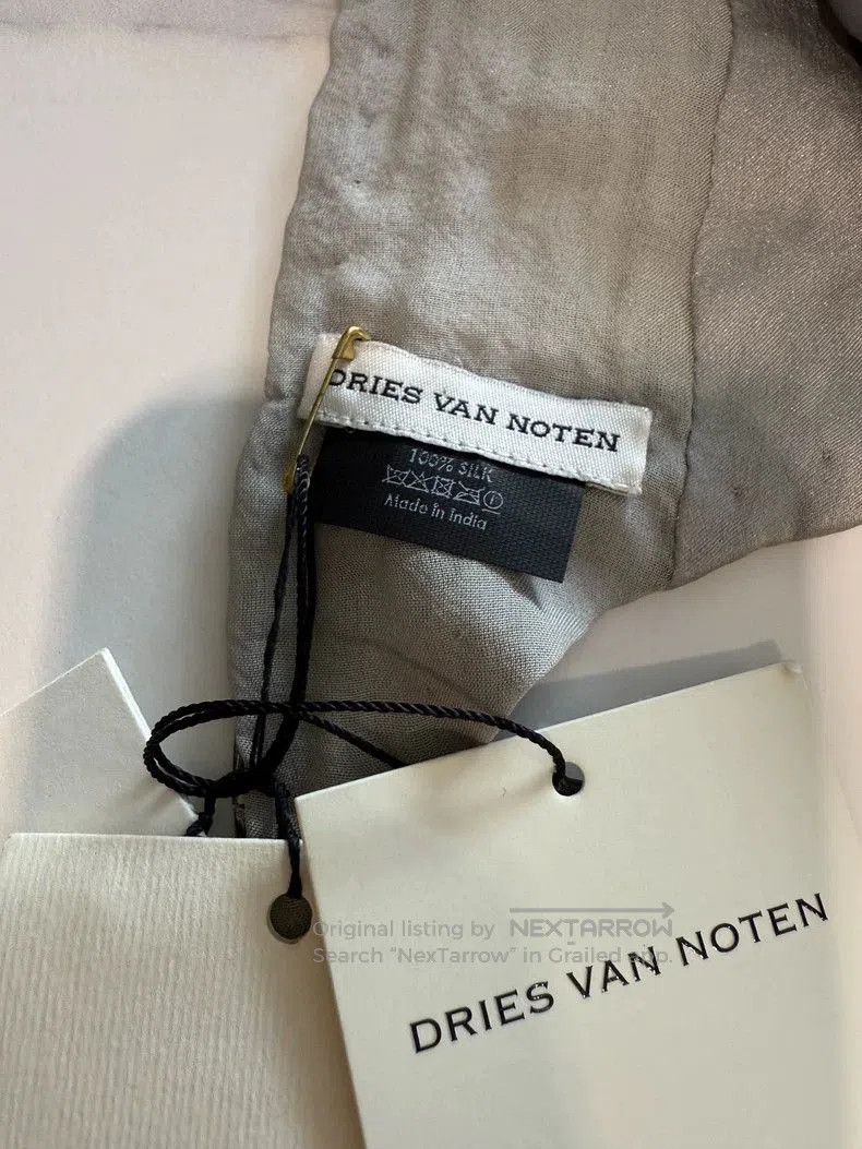 Dries Van Noten Dries van Noten Beaded Silk Scarf. Size ONE SIZE - 9 Thumbnail