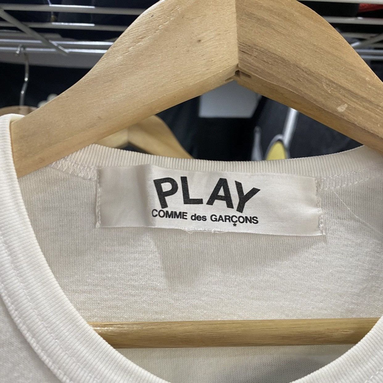 Comme des Garcons PLAY Comme des Garçons PLAY Spellout Logo T-Shirt White Size US M / EU 48-50 / 2 - 8 Thumbnail