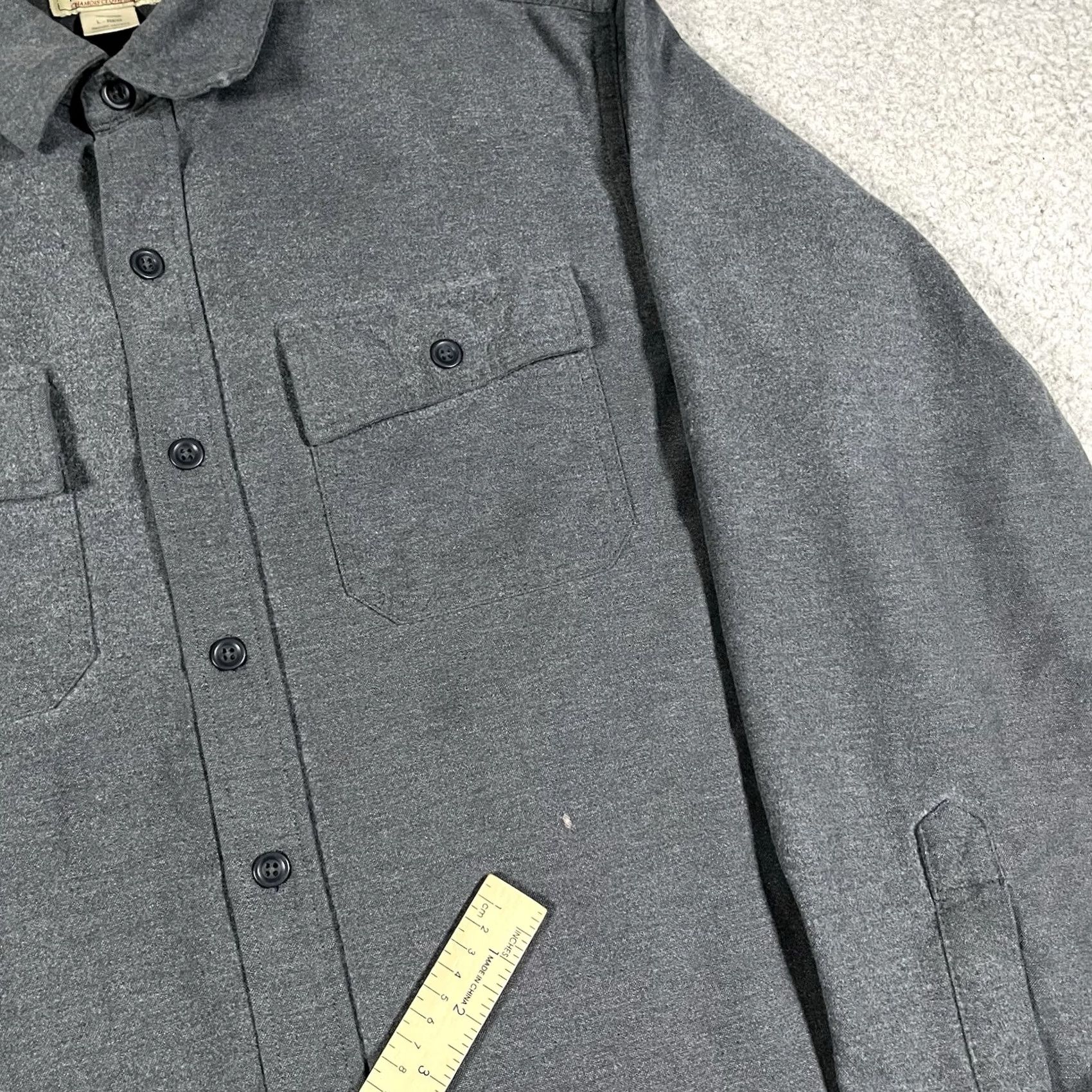 Vintage VINTAGE L.L. Bean Shirt Mens L Gray Chamois Cloth Button Down Outdoor Hiking Hunting Work Size US L / EU 52-54 / 3 - 2 Thumbnail