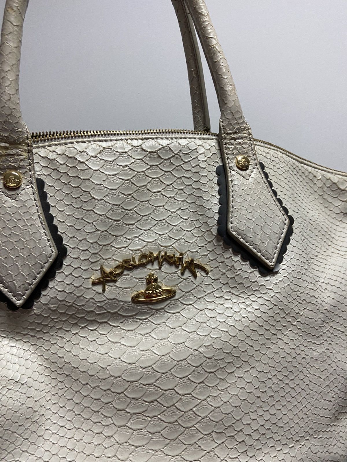 Vintage × Vivienne Westwood Vivienne Westwood python 🐍 big Logo Vintage Bag Luxury Size ONE SIZE - 4 Thumbnail