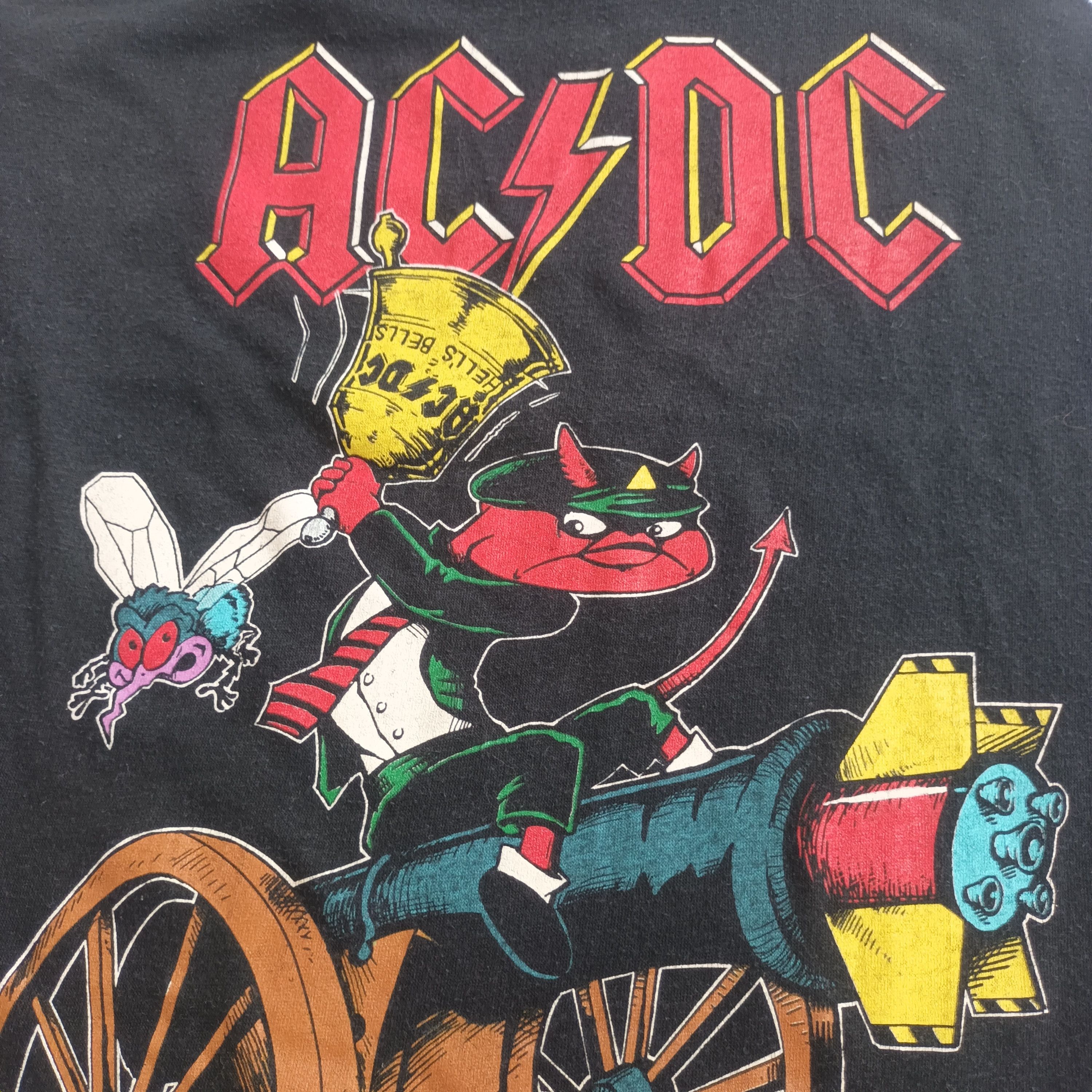 AC/DC Vintage t shirt ACDC HELL'S BELLS 1990 ragland tour tshirt. Size US L / EU 52-54 / 3 - 5 Thumbnail