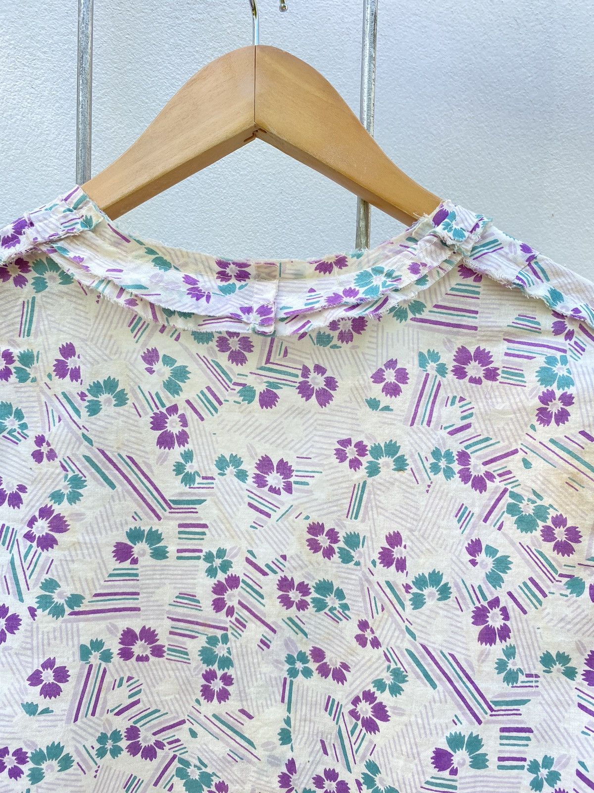 Marni MARNI V-neck shirt with ruffles multi-colored floral pattern Size ONE SIZE - 9 Thumbnail