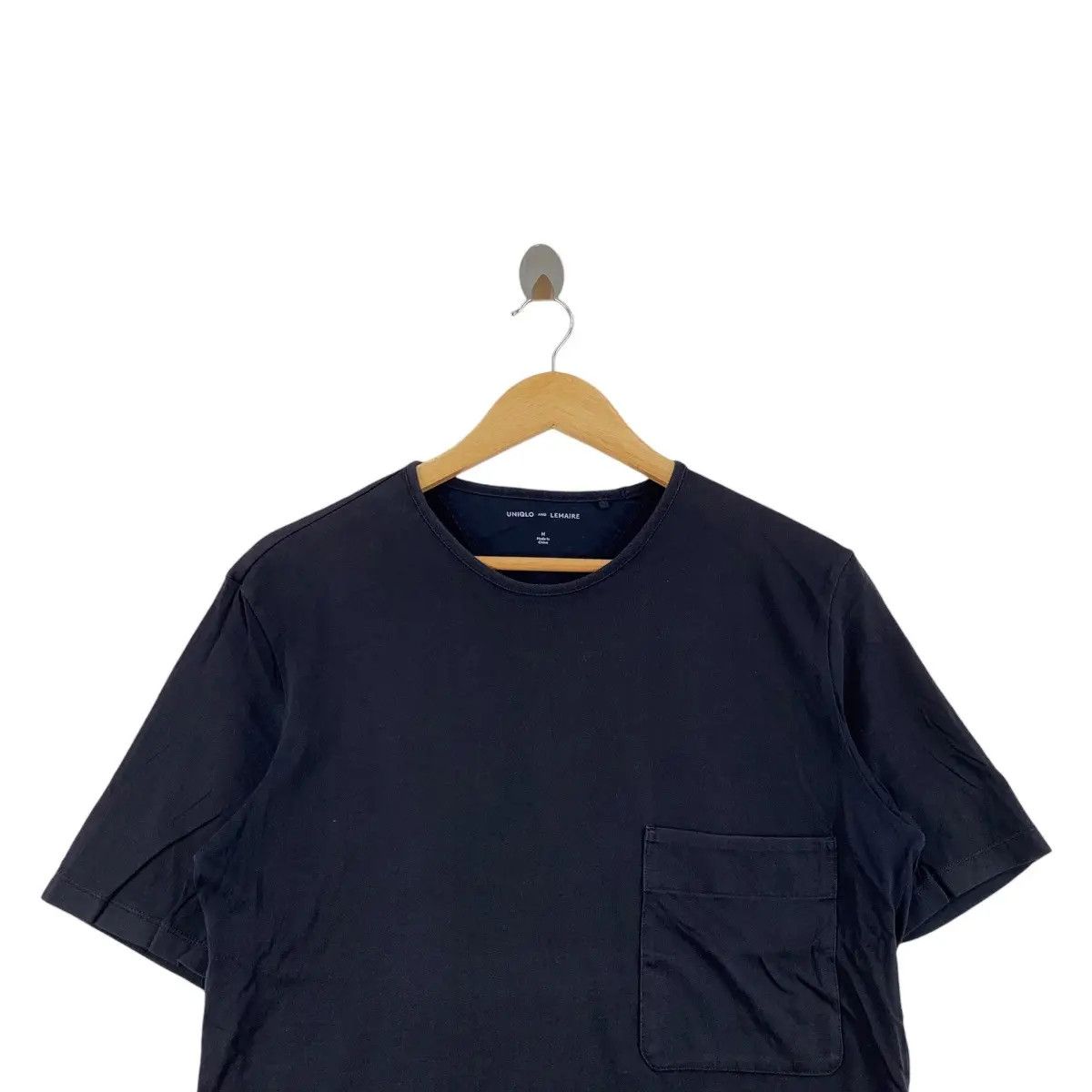 Lemaire × Uniqlo LEMAIRE x UNIQLO Collection Minimalist Design Tee Shirt Size US M / EU 48-50 / 2 - 2 Thumbnail