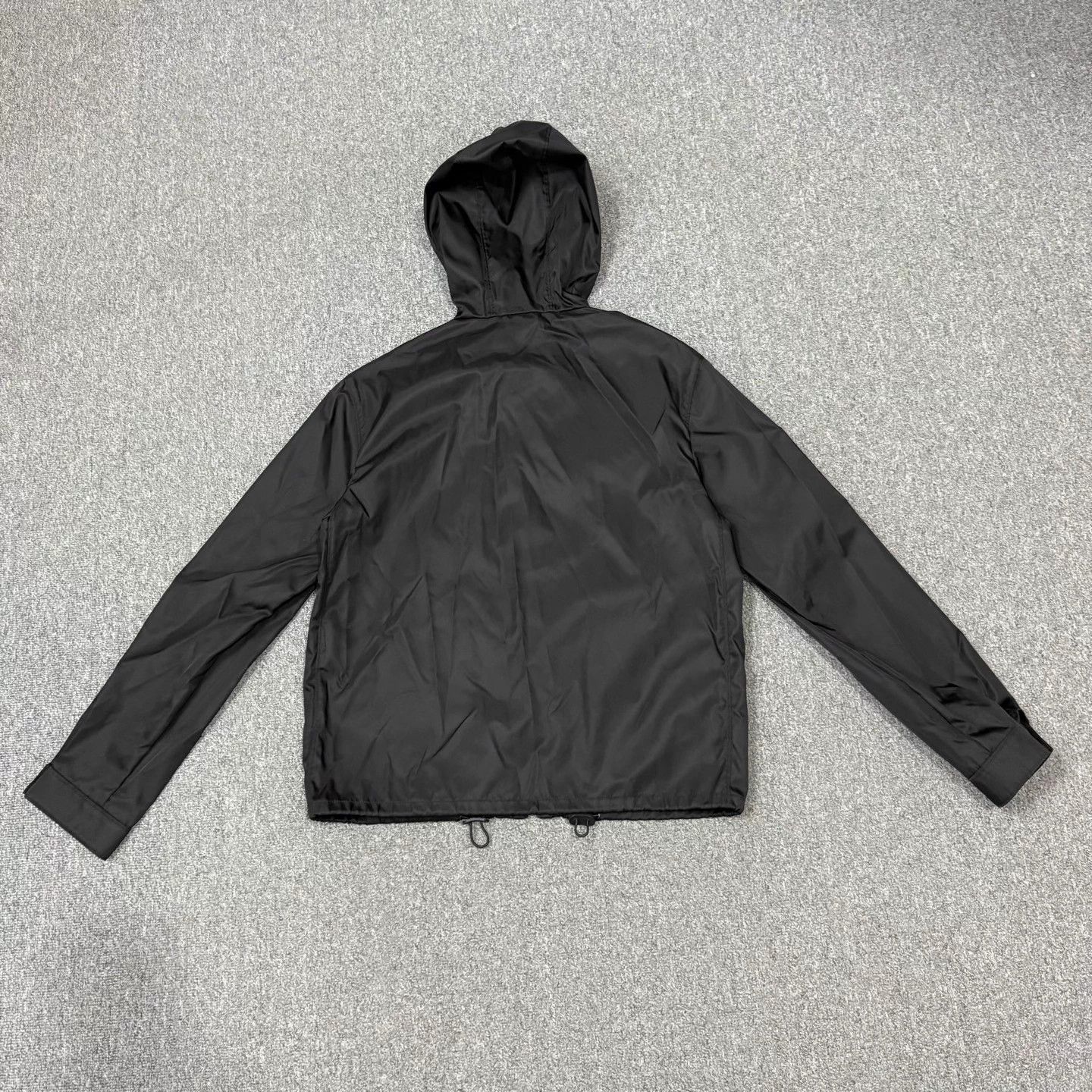 Prada Prada black triangle logo jacket 48 unused with tags Size US M / EU 48-50 / 2 - 2 Thumbnail