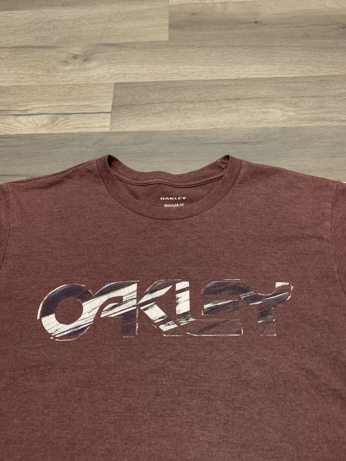 Oakley Crazy Y2K Oakley spell out tee shirt Size US L / EU 52-54 / 3 - 2 Thumbnail