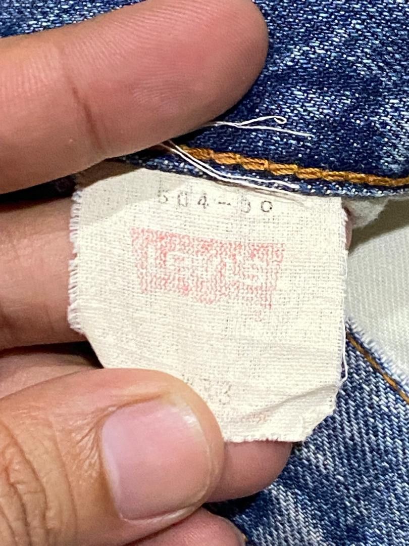 Levi's Vintage Y2K Levi's 504 Blue Washed Distressed Baggy Jeans Size US 34 / EU 50 - 15 Thumbnail