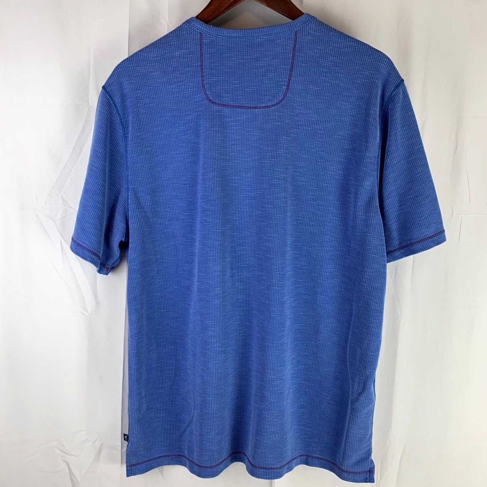 Tommy Bahama Tommy Bahama T-Shirt Mens Medium Blue IslandZone V-Neck Waffle Knit Short Sleeve Size US M / EU 48-50 / 2 - 7 Thumbnail