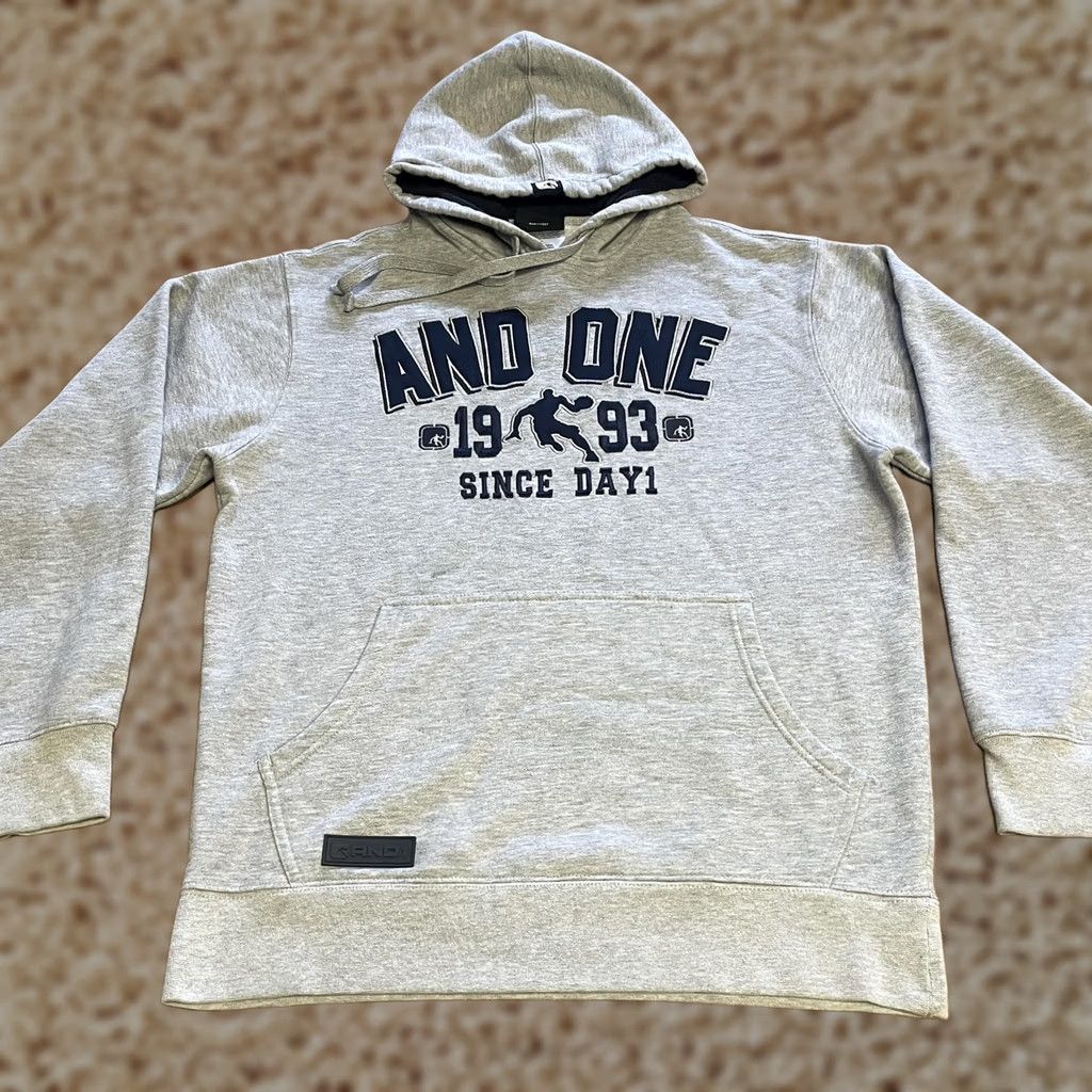 Vintage AND1 Hoodie Mens Medium Gray Pullover Basketball 1993 Since Day1 Embroidered Size US M / EU 48-50 / 2 - 1 Thumbnail