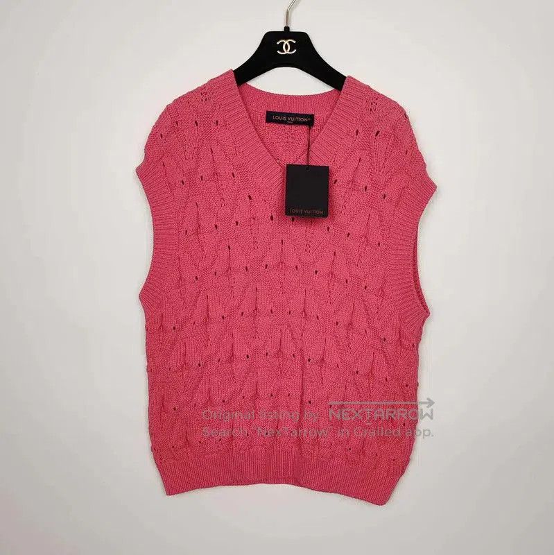 Louis Vuitton Louis Vuitton Pink Knit Men’s Sweater Vest . Size US M / EU 48-50 / 2 - 1 Thumbnail