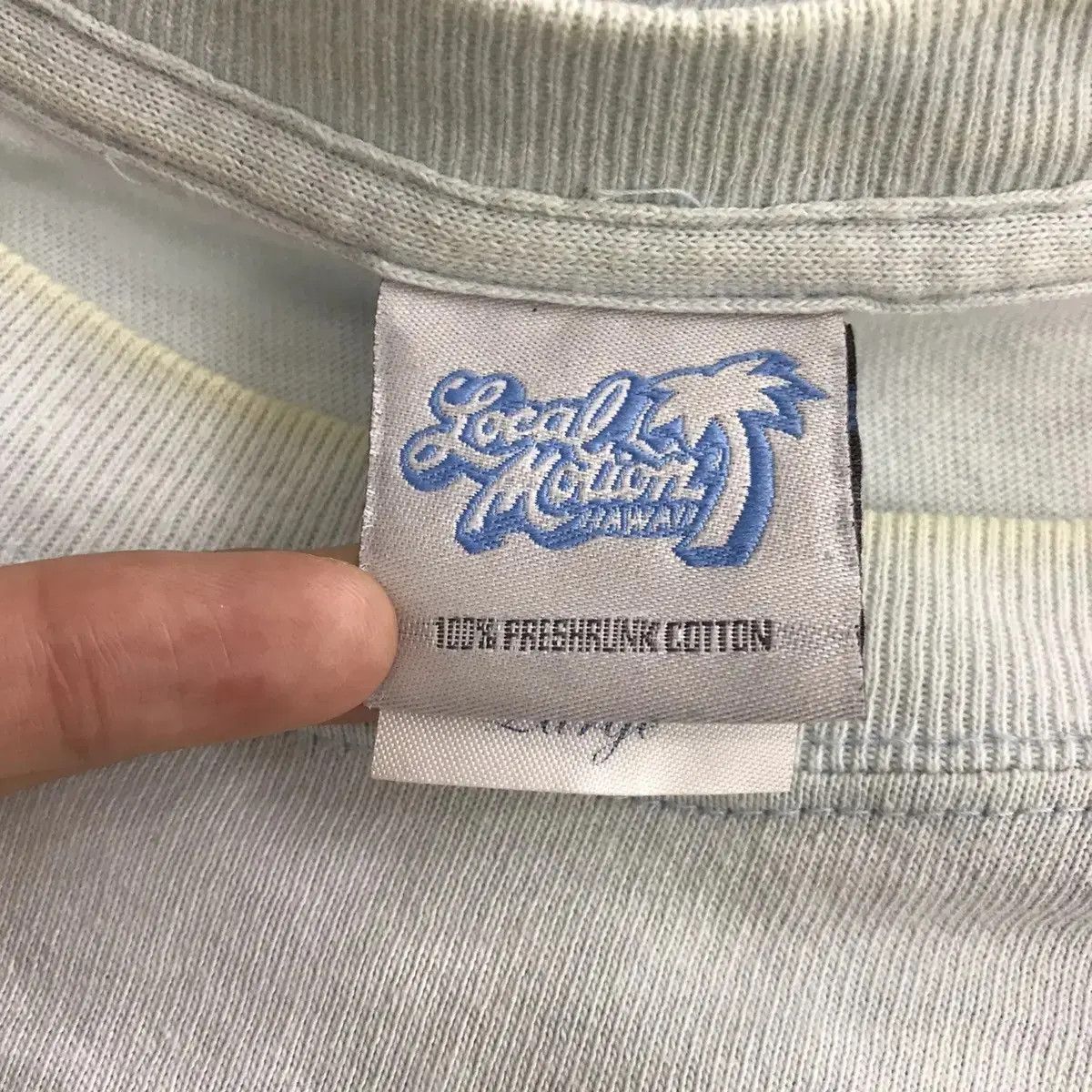 Vintage Vintage LOCAL MOTION HAWAII Go For It Surf Tee Shirt Size US L / EU 52-54 / 3 - 5 Thumbnail